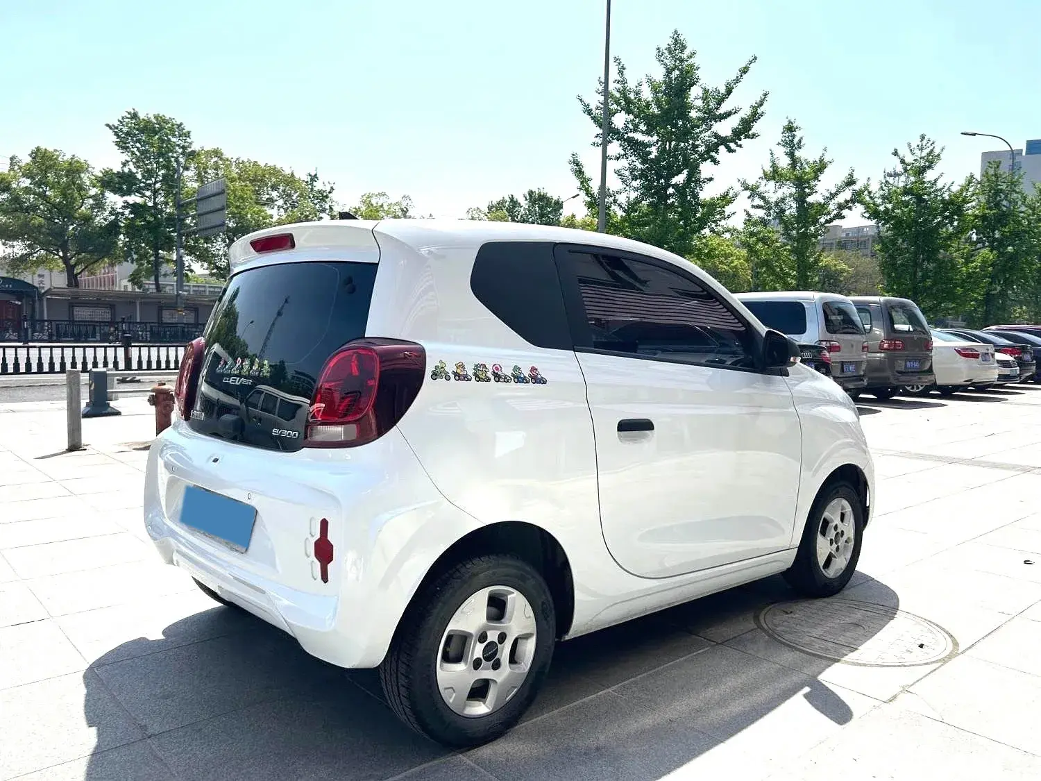 2020 ROEWE CLEVER thumbnail 4