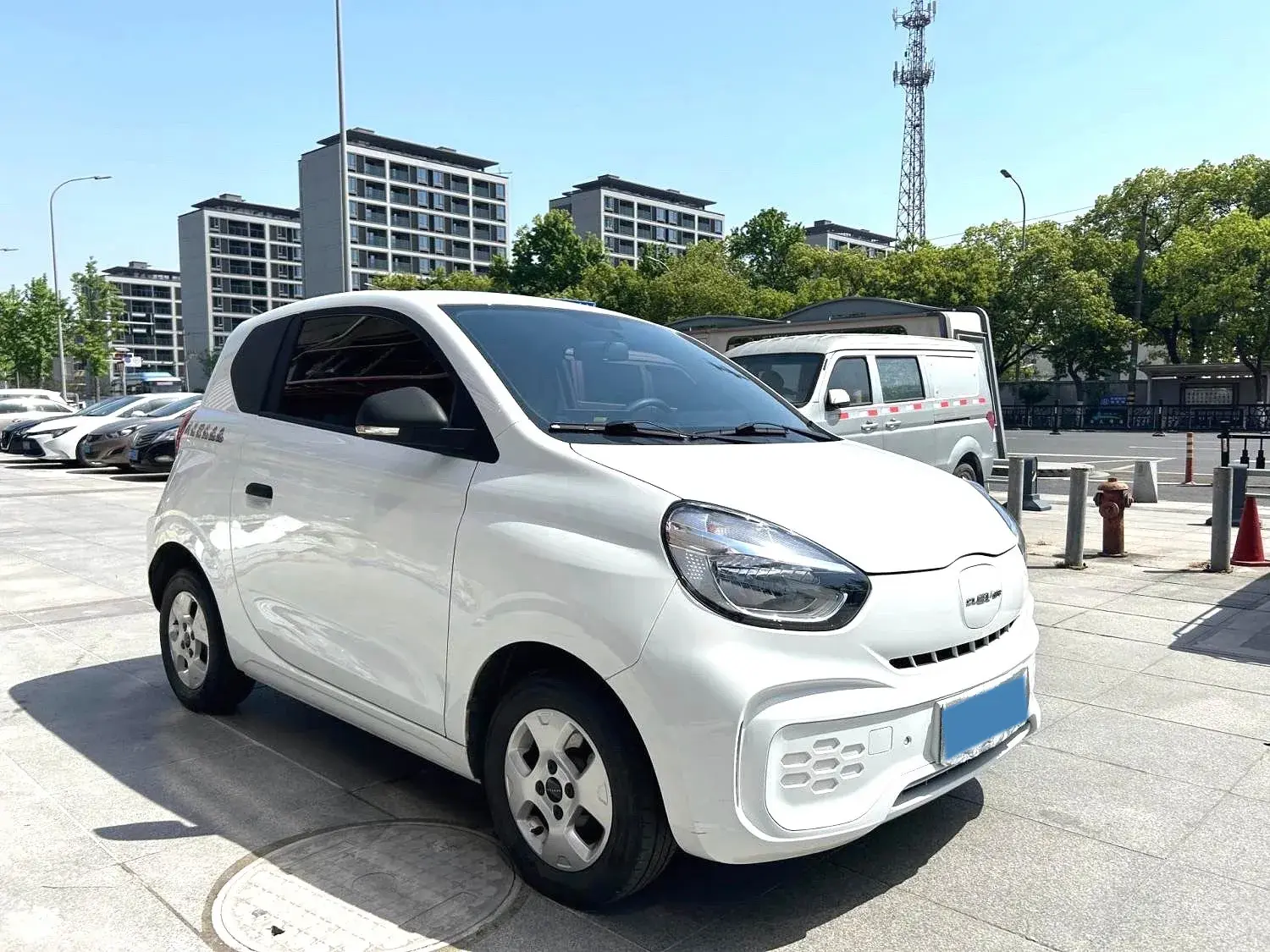 2020 ROEWE CLEVER thumbnail 3