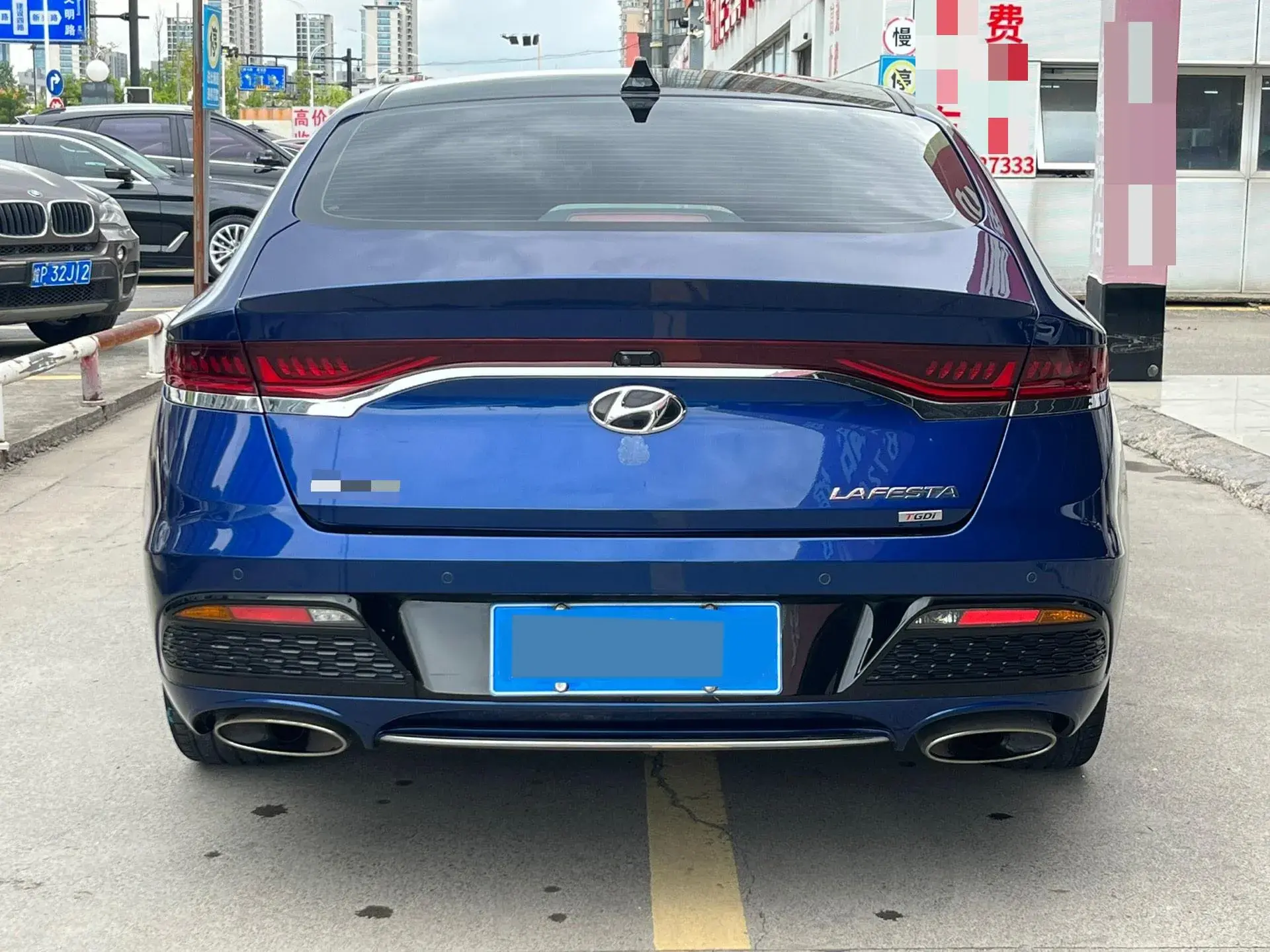 2019 HYUNDAI LA thumbnail 4