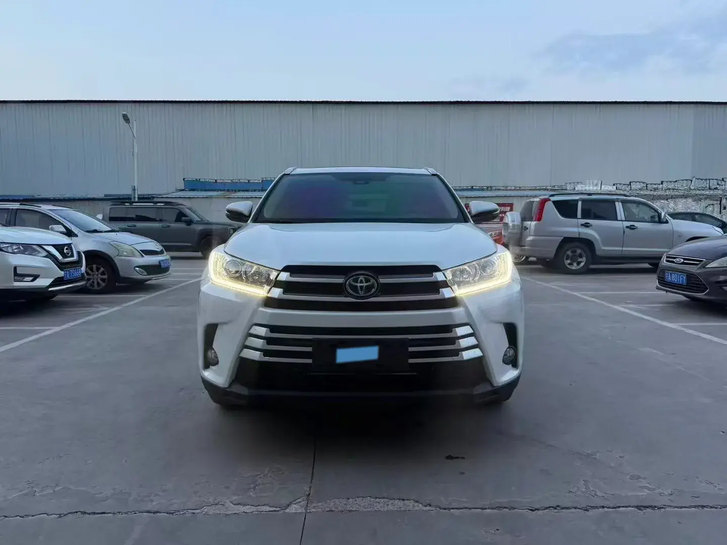 2018 TOYOTA HIGHLANDER thumbnail 2
