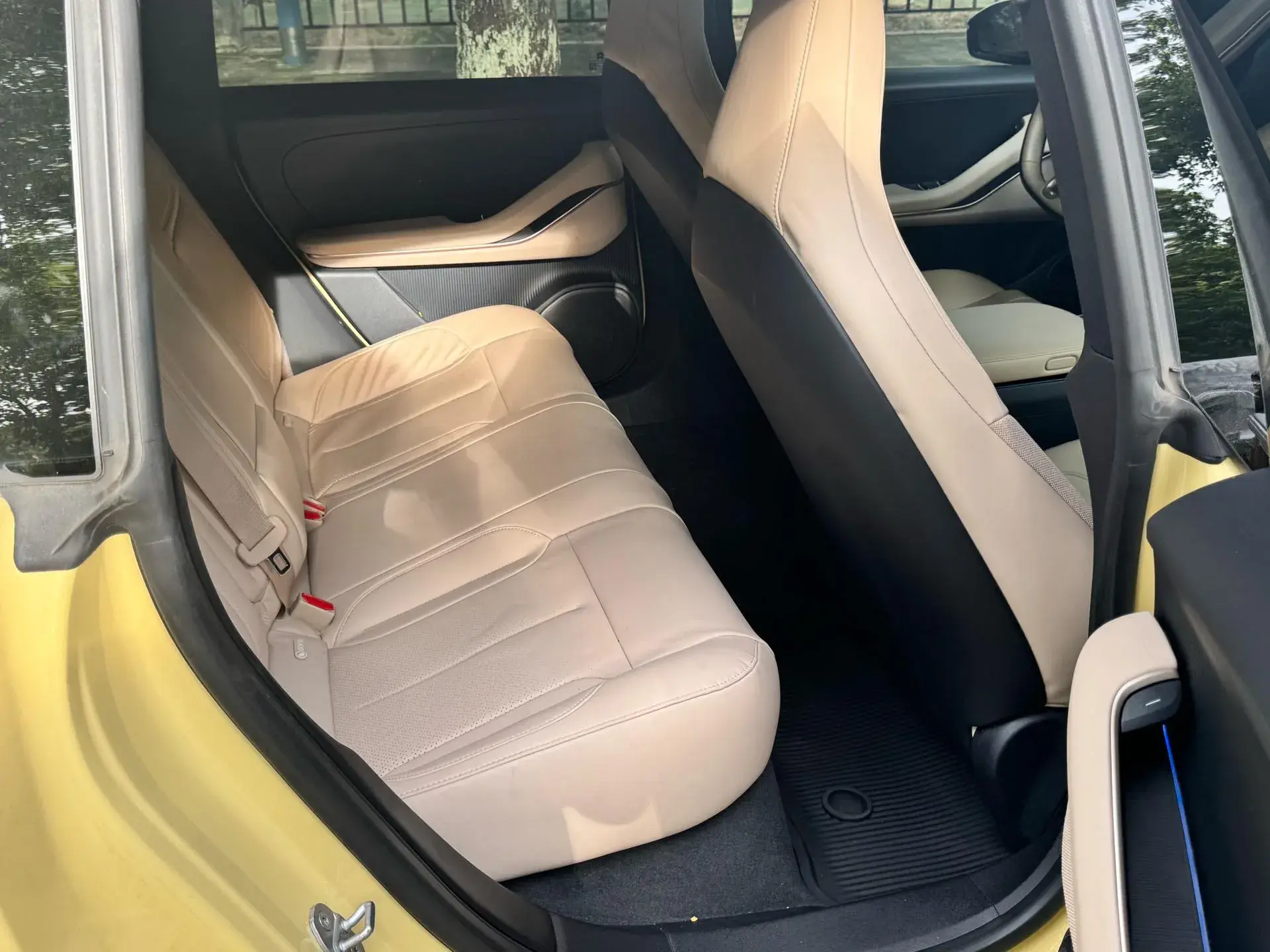 2022 NIO ET5 thumbnail 4