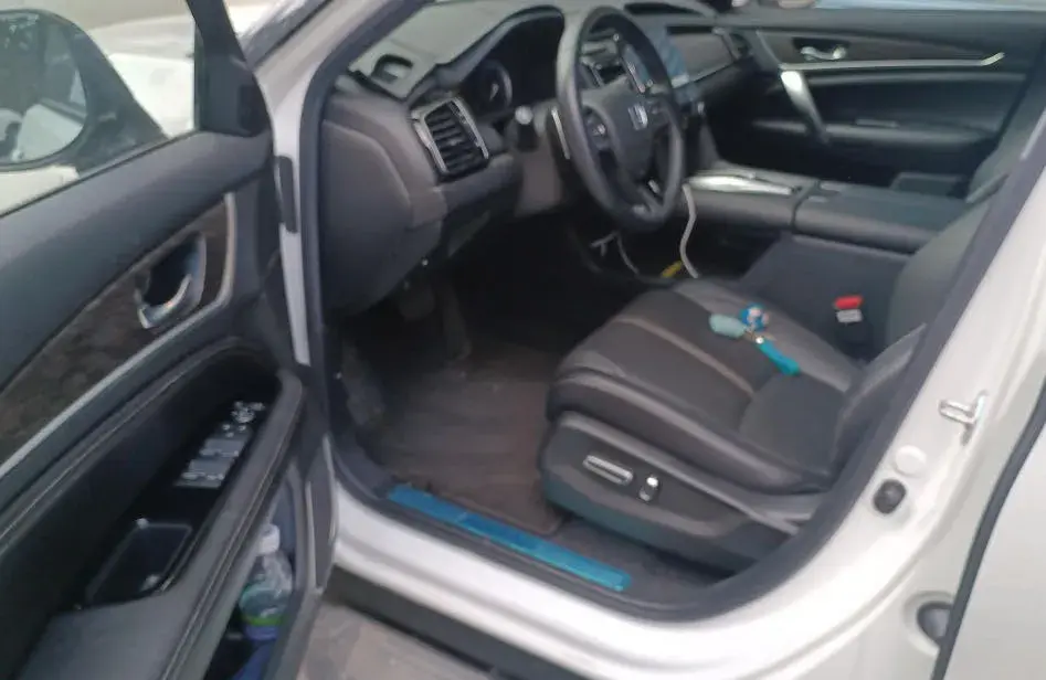 2020 HONDA UR-V thumbnail 2