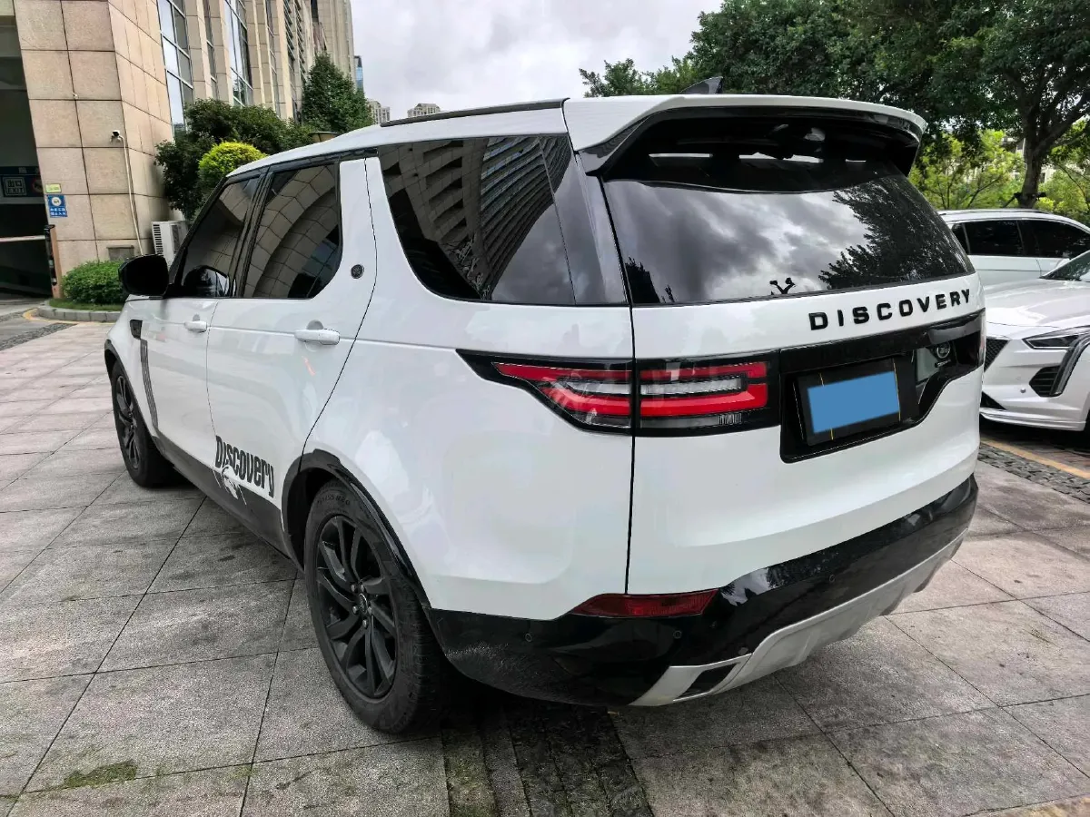 2020 Land Rover Discovery 2.0T 300HP L4 8AT,autocango,china used car exporter,china ev exporter,chinese used car exporter,chinese used ev exporter