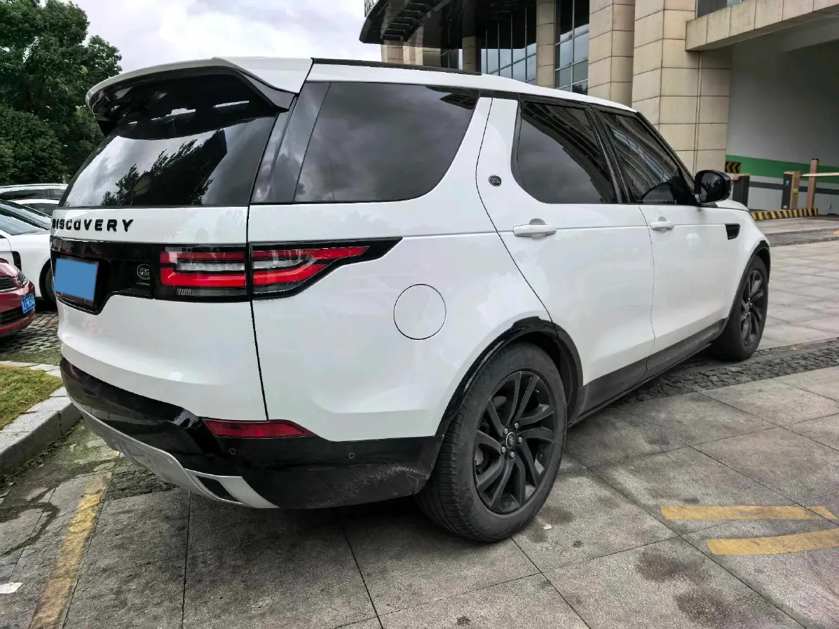 2020 Land Rover Discovery 2.0T 300HP L4 8AT,autocango,china used car exporter,china ev exporter,chinese used car exporter,chinese used ev exporter