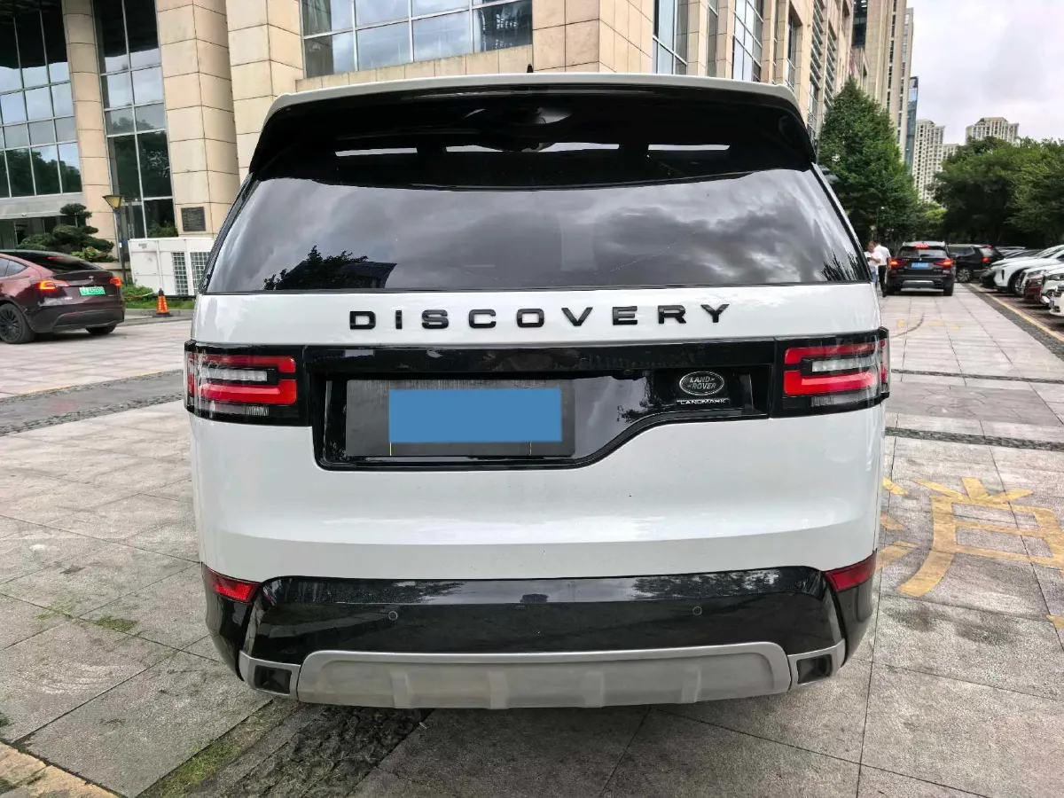 2020 Land Rover Discovery 2.0T 300HP L4 8AT,autocango,china used car exporter,china ev exporter,chinese used car exporter,chinese used ev exporter