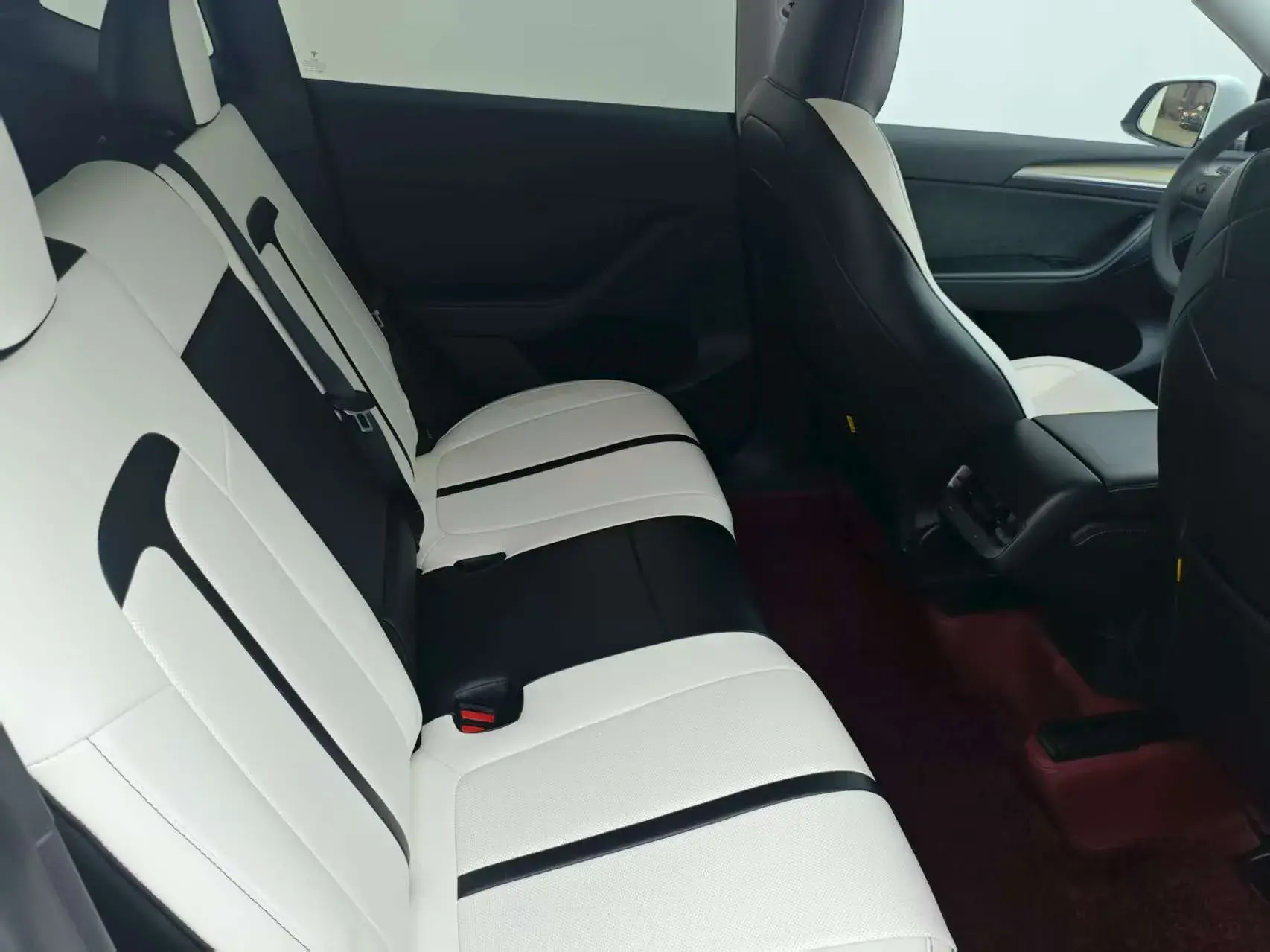 2022 TESLA MODEL thumbnail 4