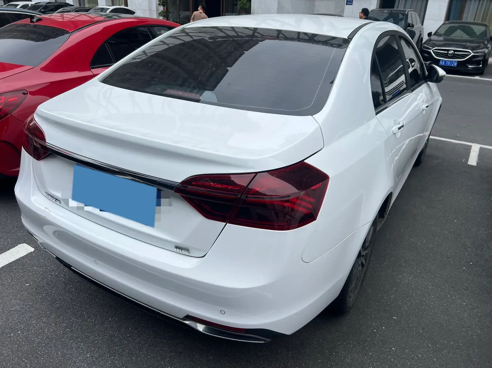 2020 GEELY EMGRAND thumbnail 2