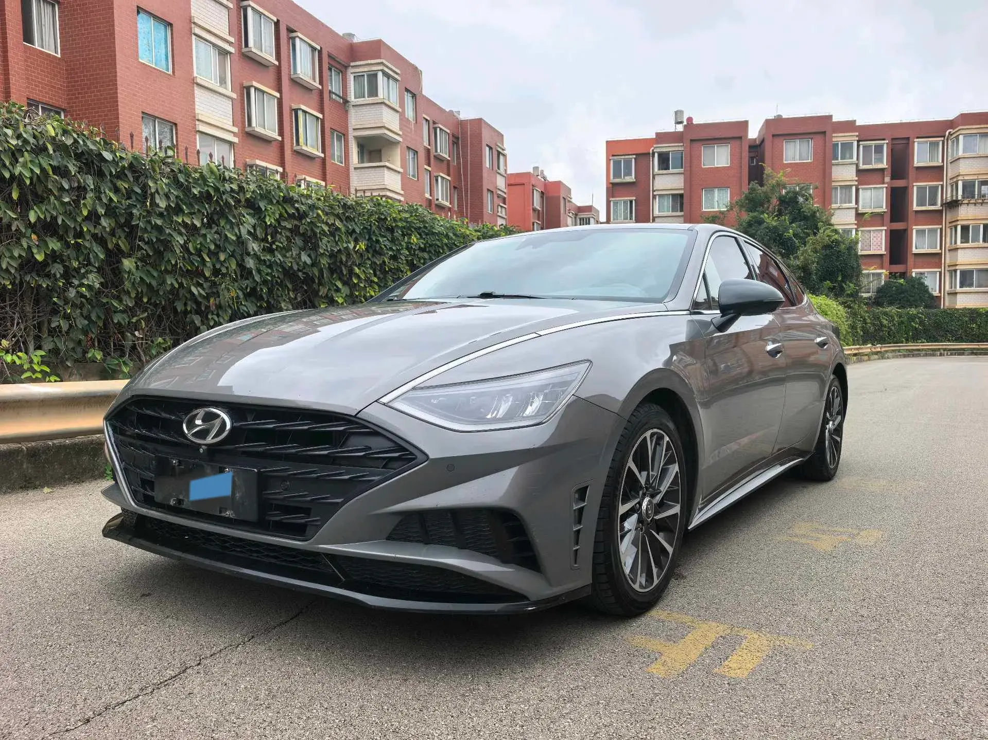 2020 HYUNDAI SONATA view 1