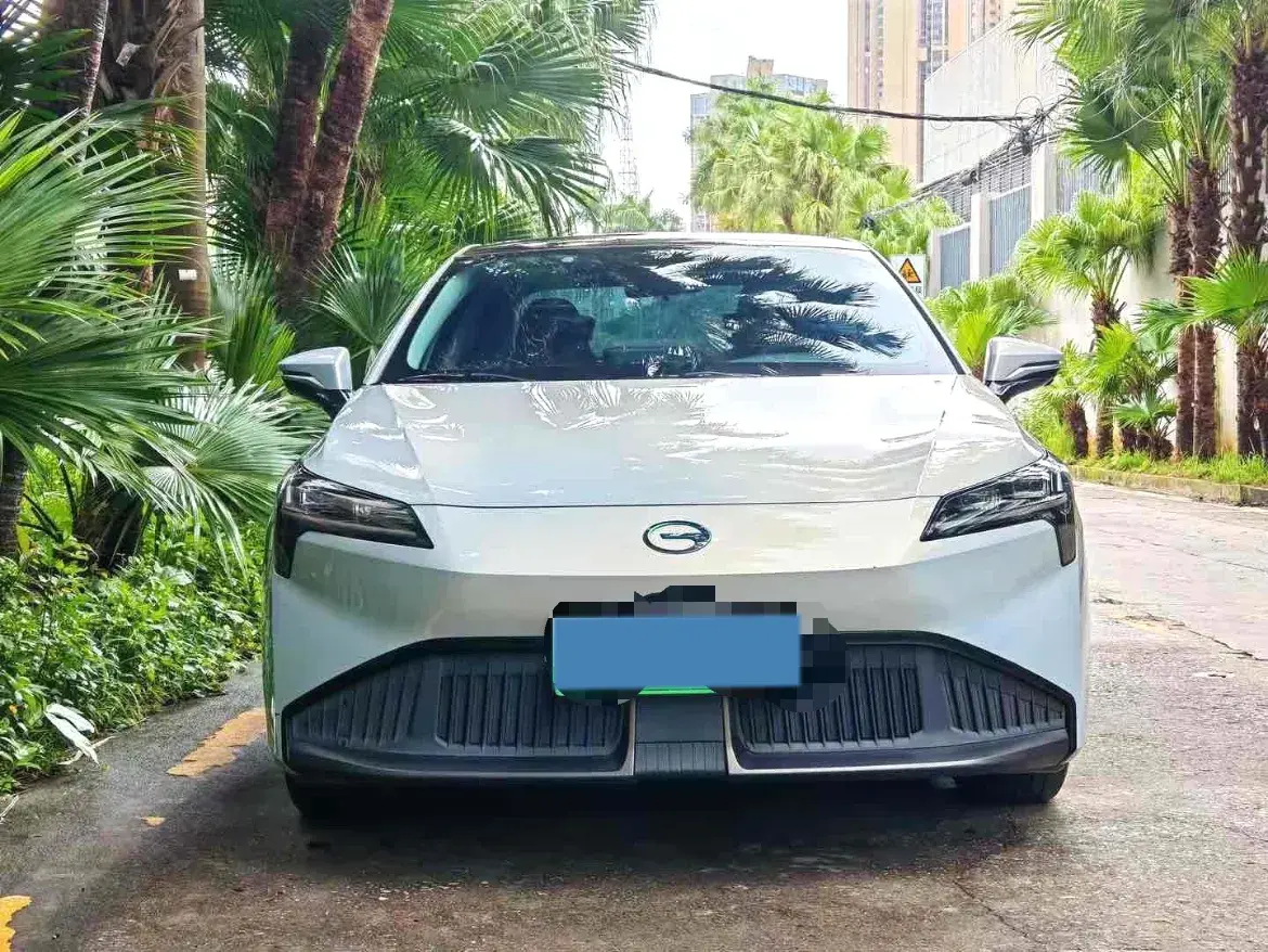 2023 AION S thumbnail 2