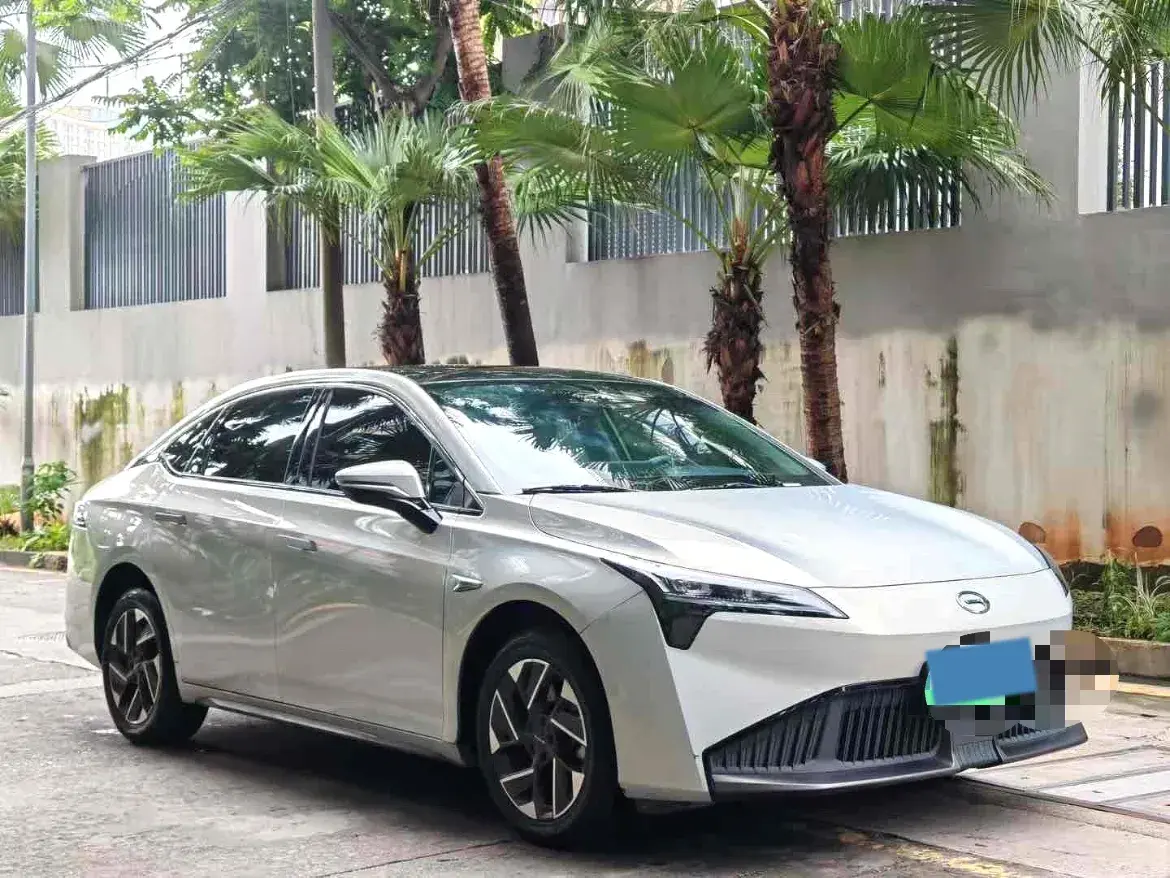 2023 AION S thumbnail 3