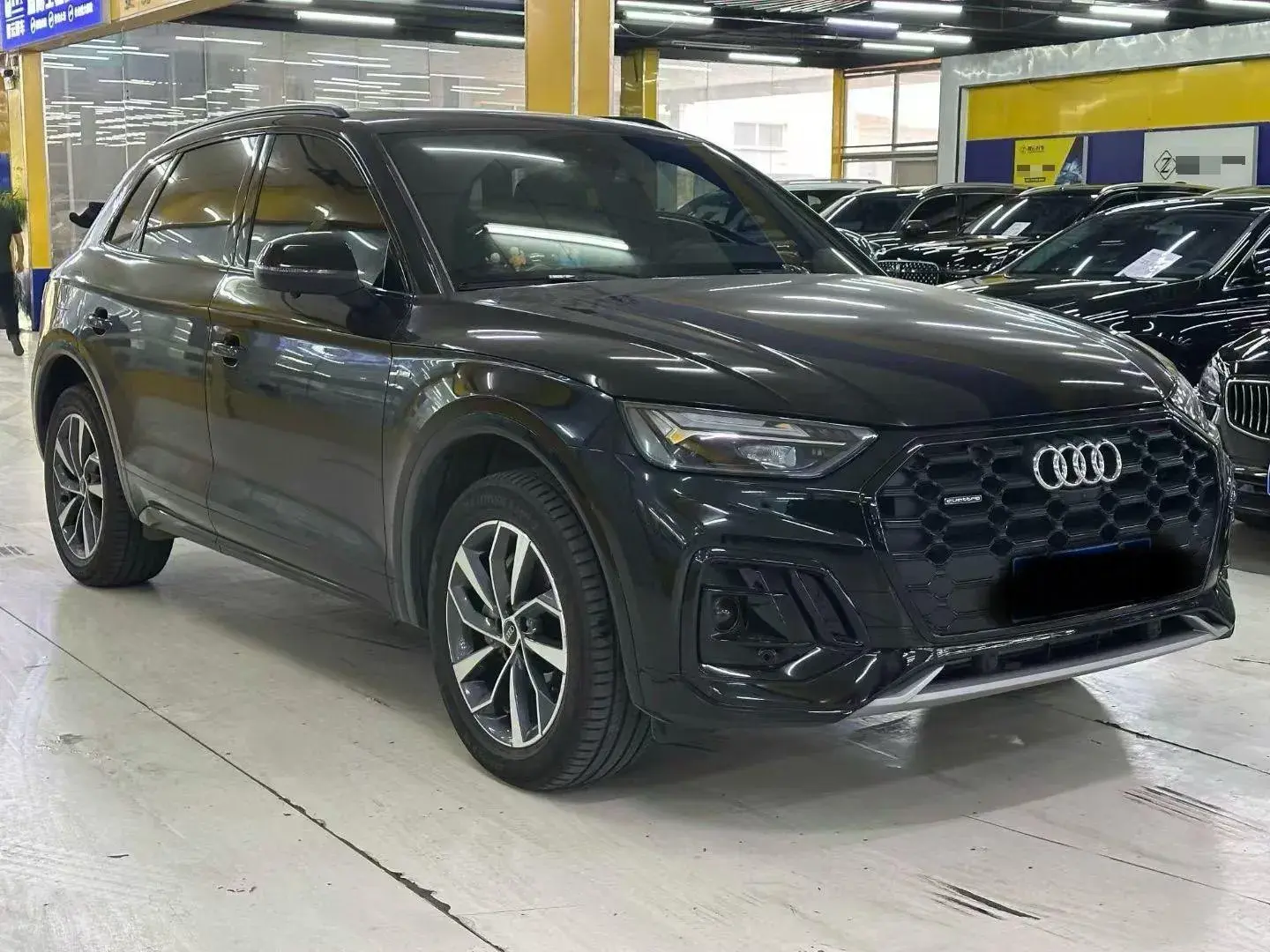 2022 AUDI Q5L thumbnail 3