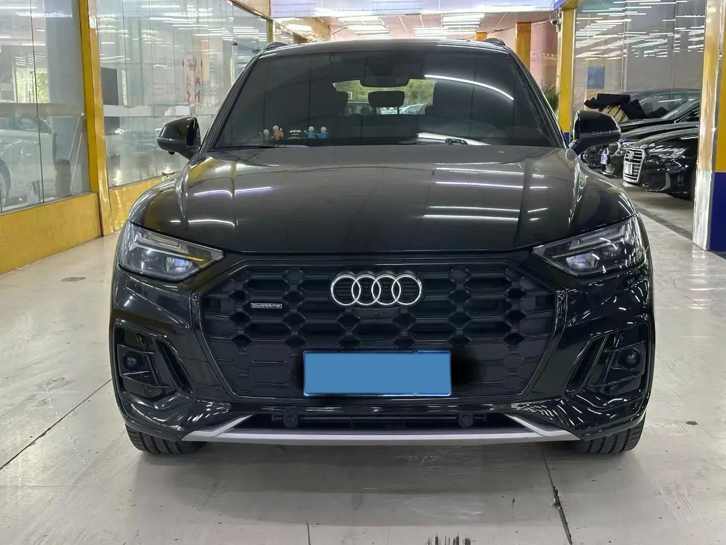 2022 AUDI Q5L thumbnail 2