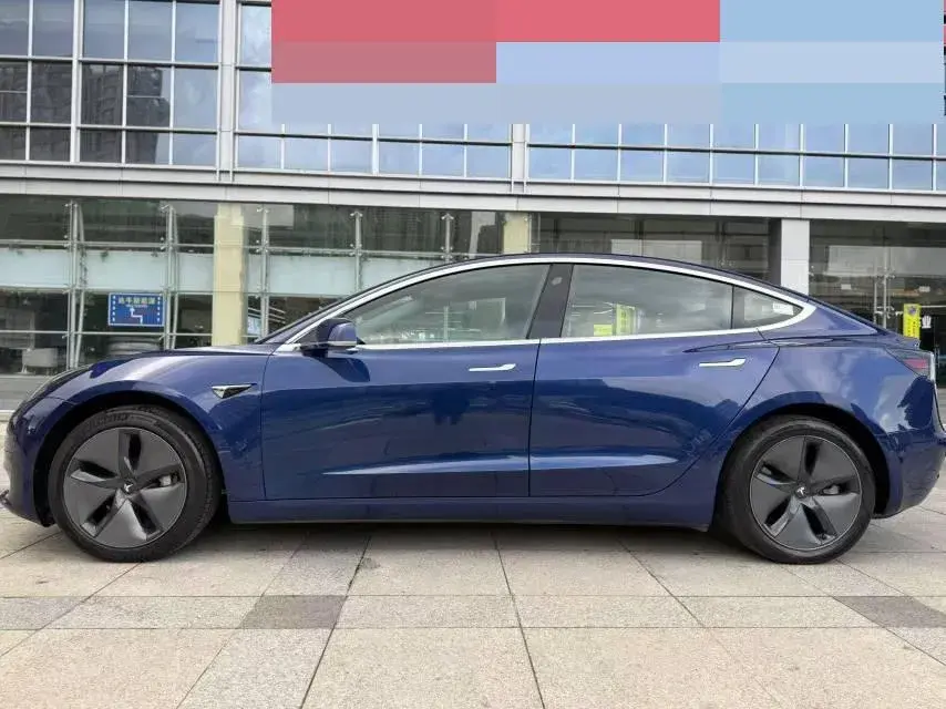 2019 TESLA MODEL thumbnail 3