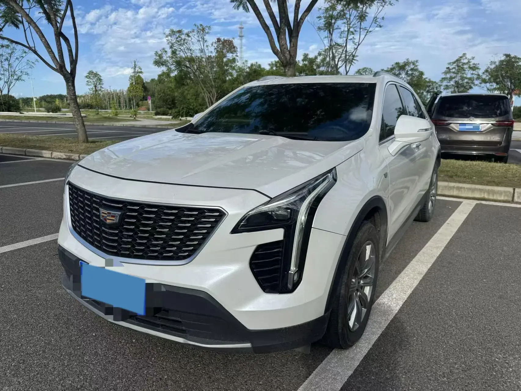 2020 CADILLAC XT4 view 1