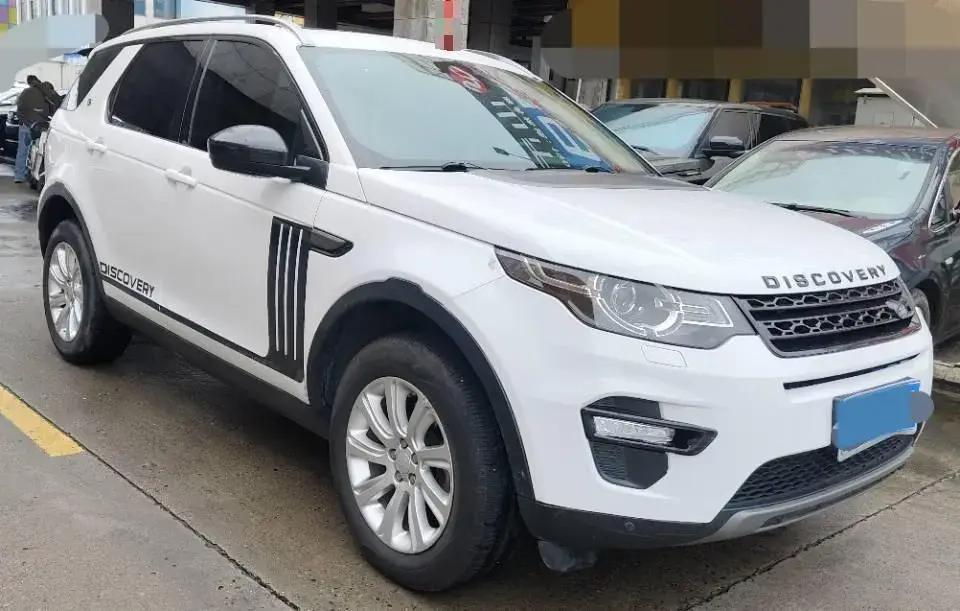 2018 LAND ROVER thumbnail 3
