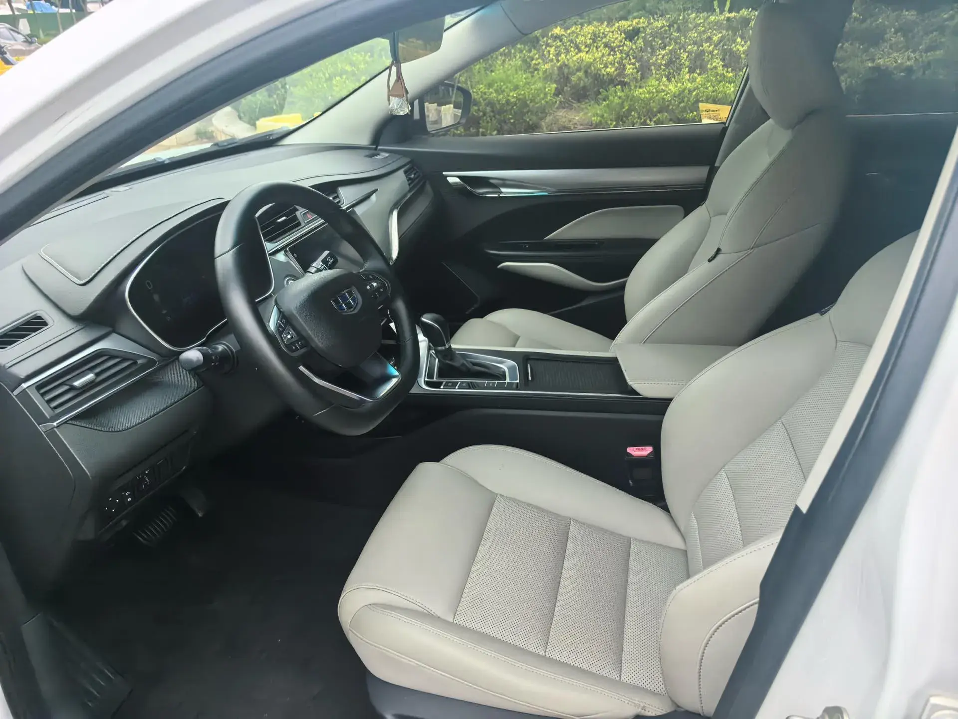 2018 GEELY BINRAY thumbnail 4