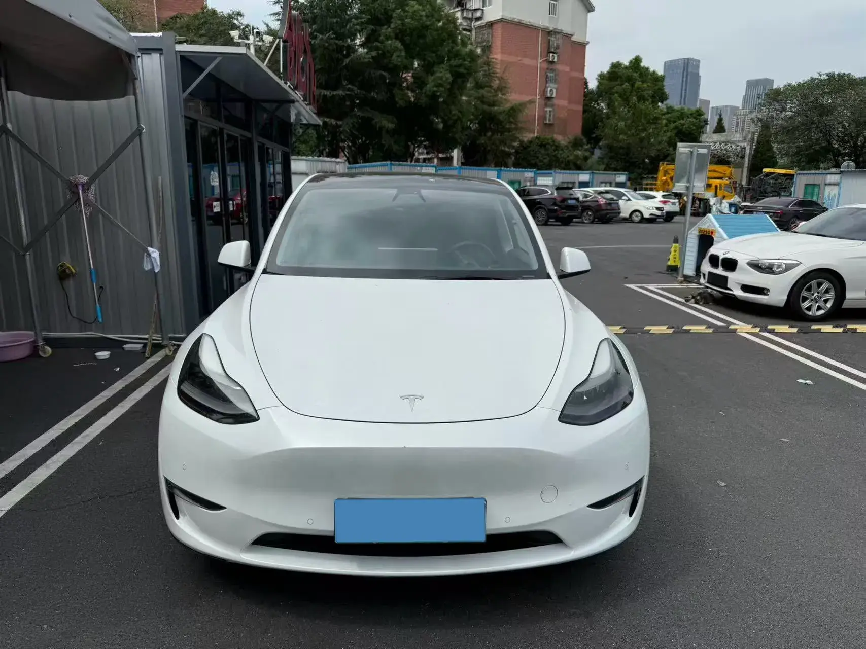 2021 TESLA MODEL thumbnail 2