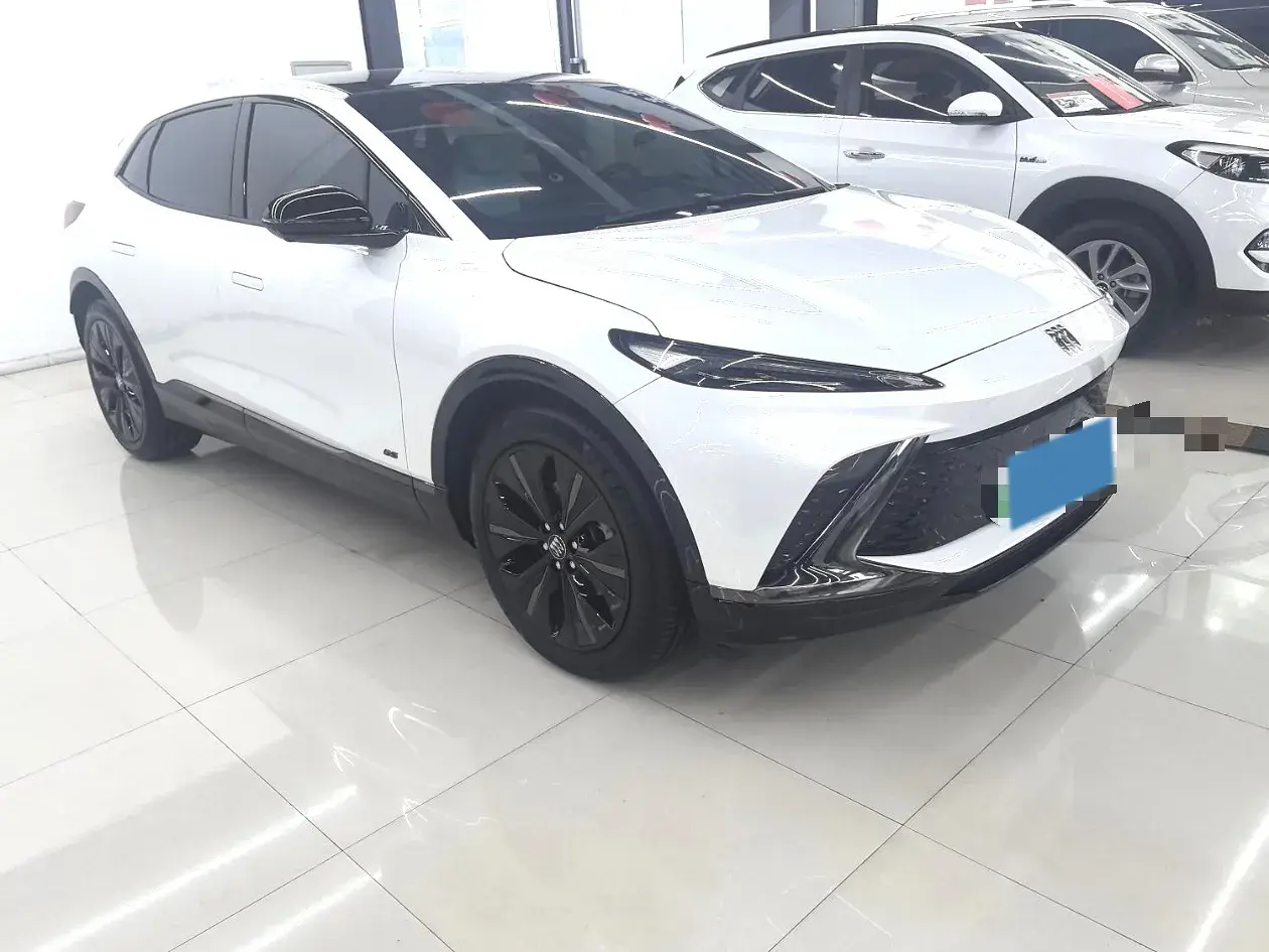 2023 BUICK E4 thumbnail 3