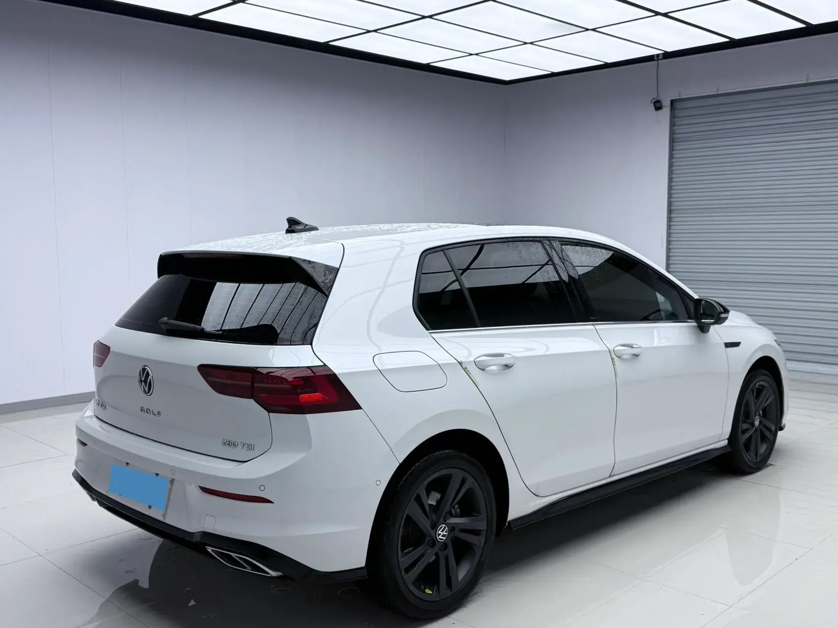 2021 VOLKSWAGEN GOLF thumbnail 4