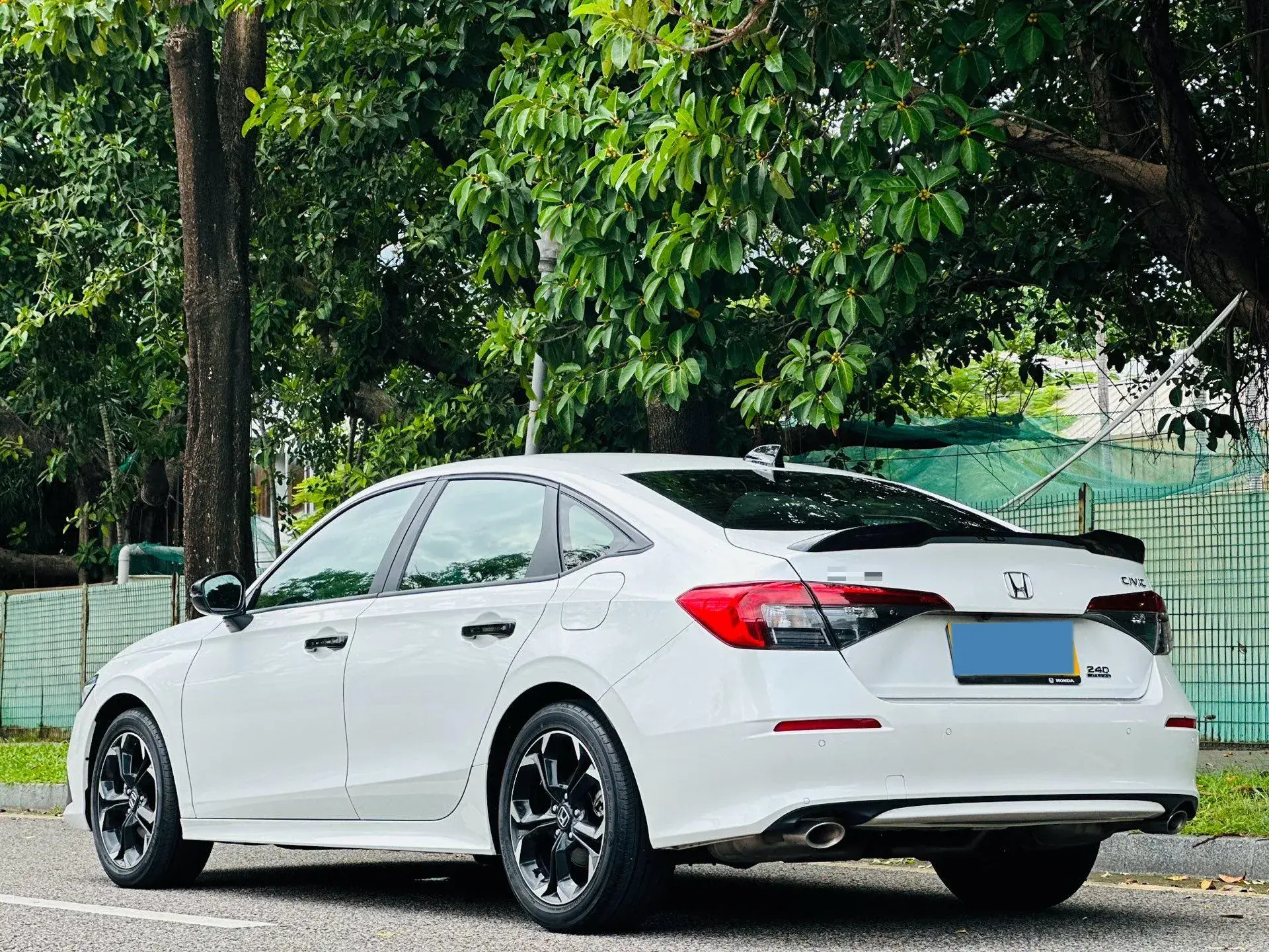 2022 HONDA CIVIC thumbnail 4