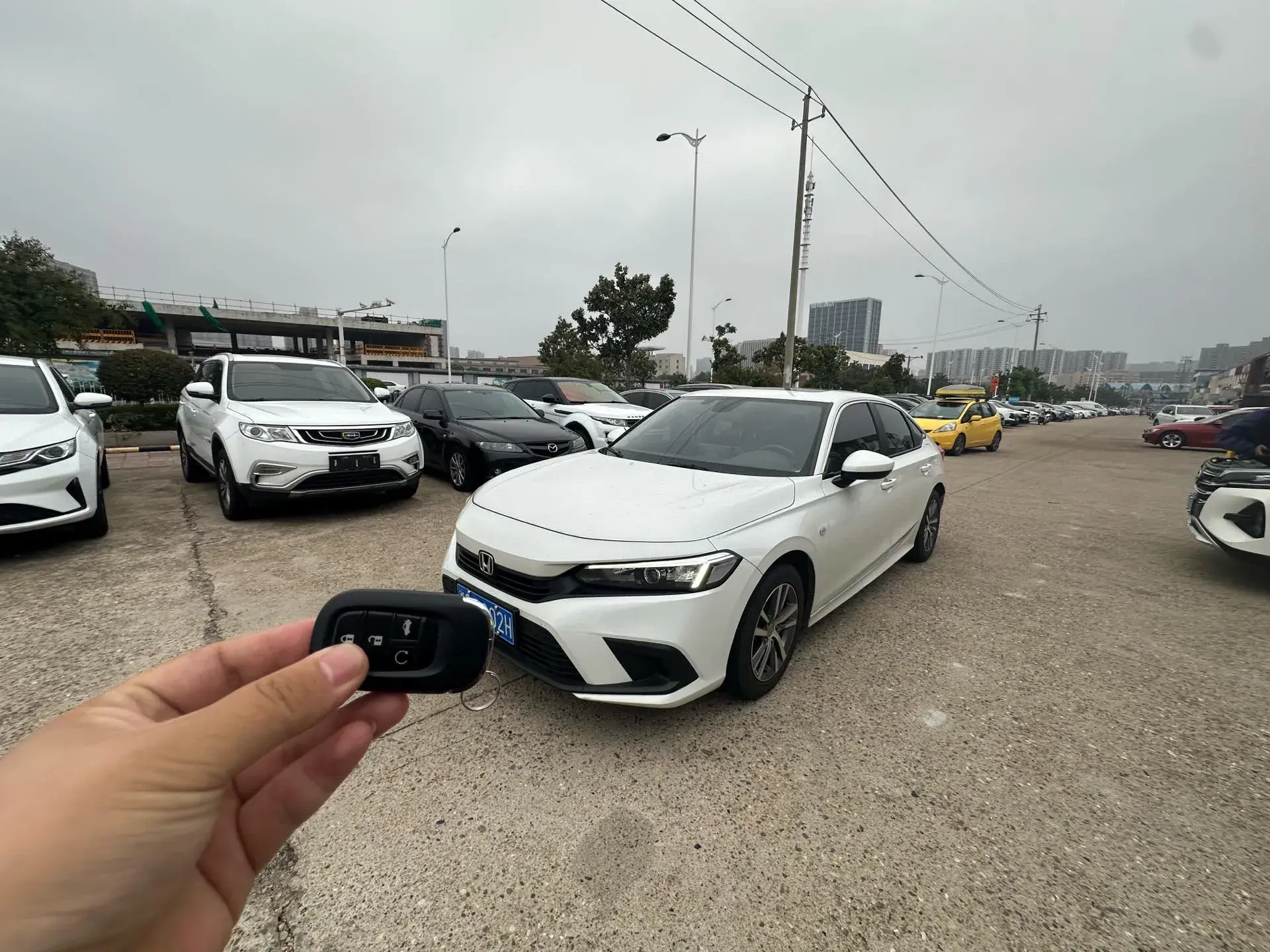 2022 HONDA CIVIC view 1