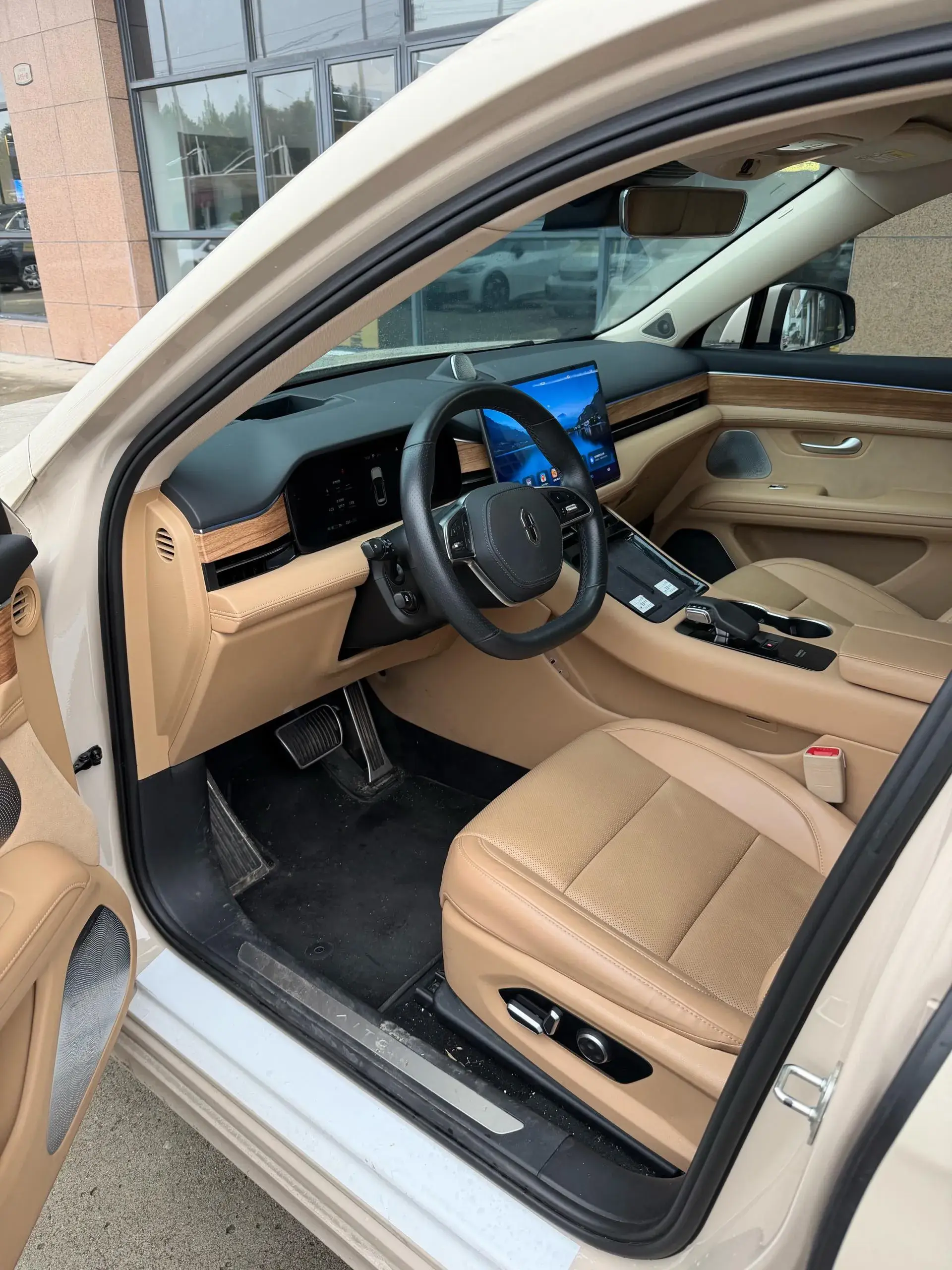 2022 HIMA AITO thumbnail 3