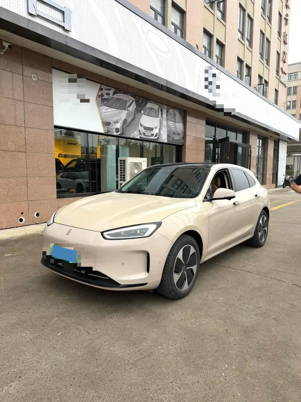 2022 HIMA AITO view 1