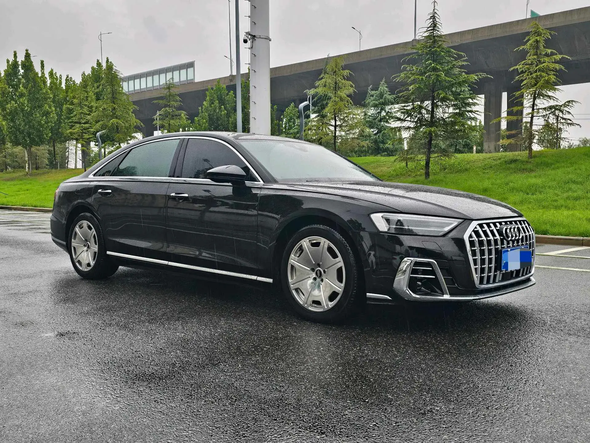 2021 AUDI A8 thumbnail 3