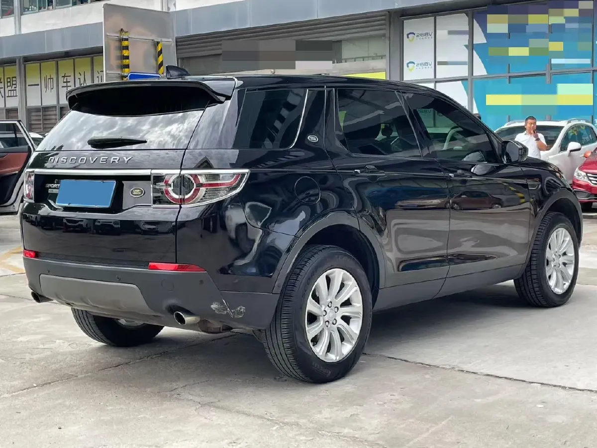 2018 Land Rover Discovery Sport 2.0T 241HP L4 9AT,autocango,china used car exporter,china ev exporter,chinese used car exporter,chinese used ev exporter