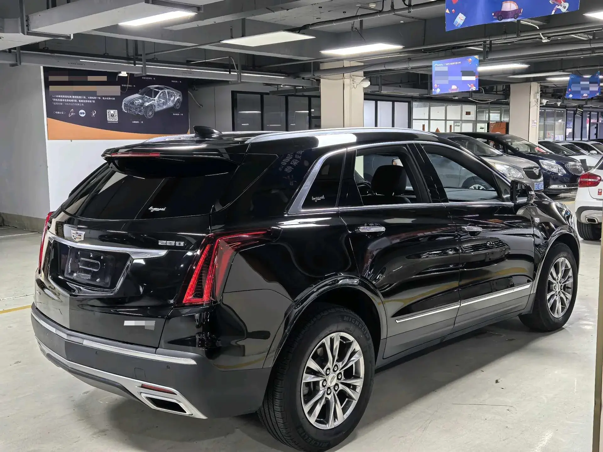2020 CADILLAC XT5 thumbnail 4