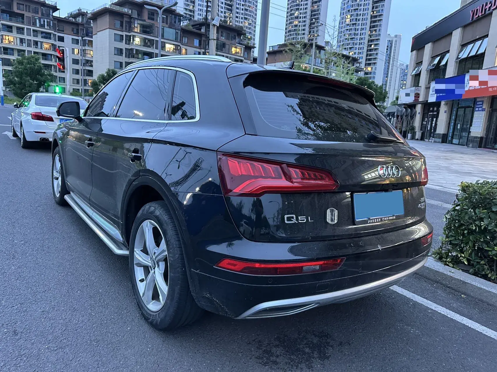 2020 AUDI Q5L thumbnail 2