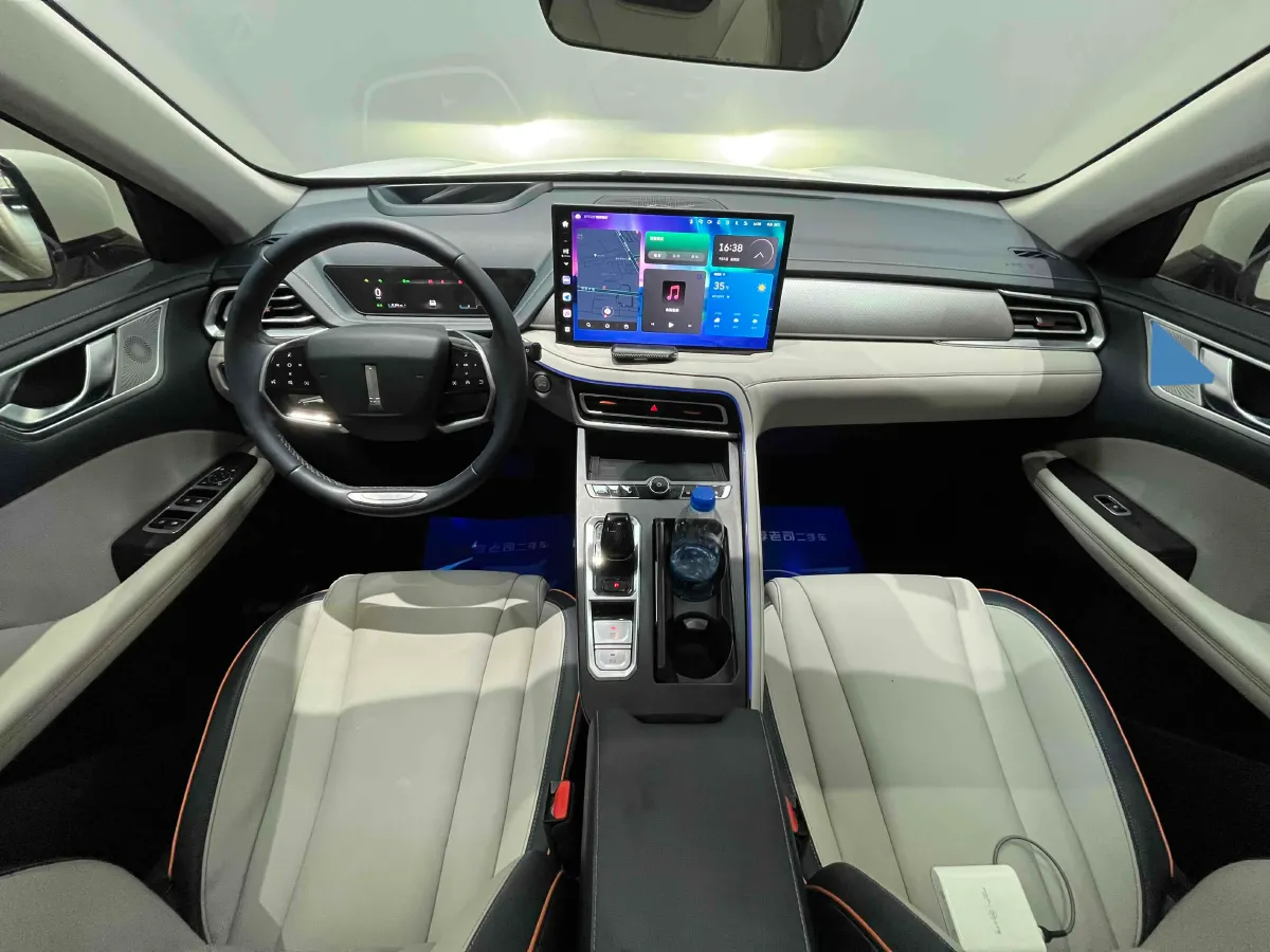 2021 WEY Macchiato DHT 1.5L 102HP L4 2DHT Hybrid 1.7KWH,autocango,china used car exporter,china ev exporter,chinese used car exporter,chinese used ev exporter