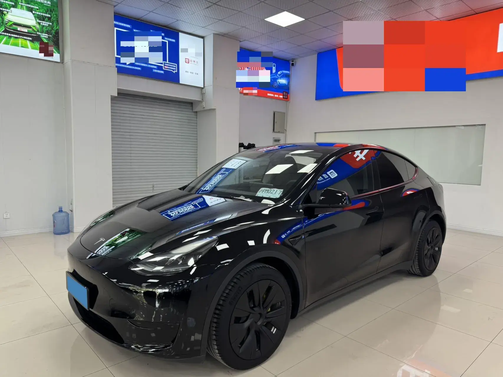 2022 TESLA MODEL view 1