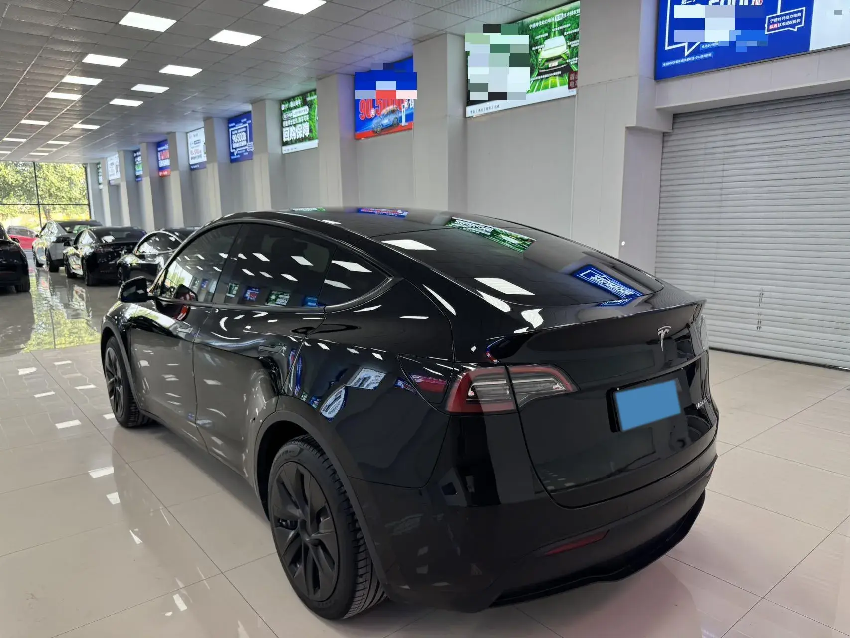 2022 TESLA MODEL thumbnail 4