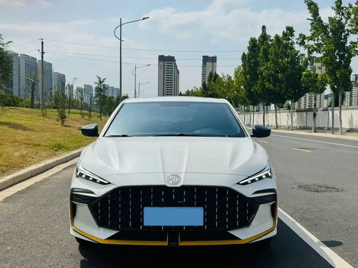 2021 MG MG6 thumbnail 2