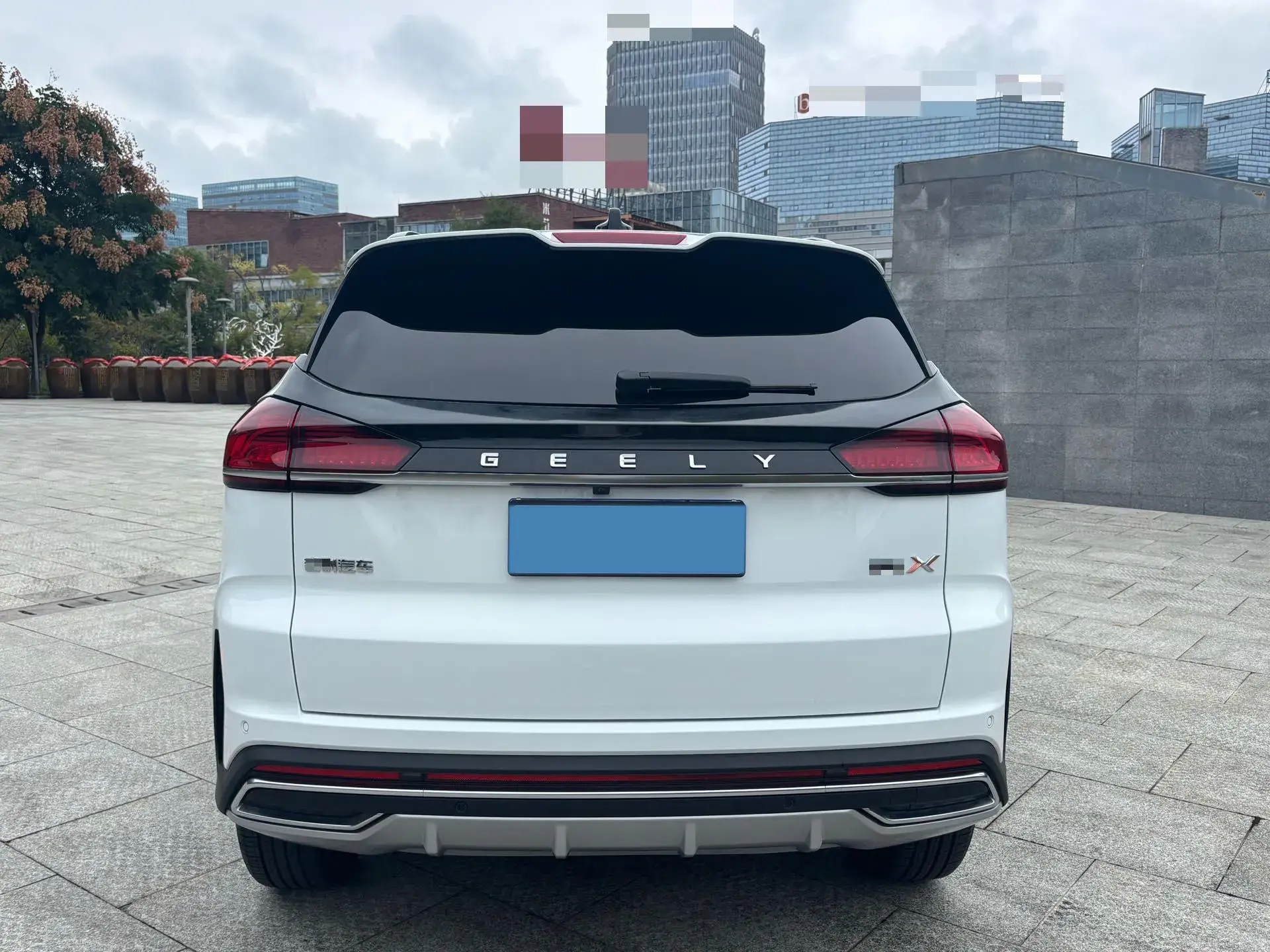 2022 GEELY AZKARRA thumbnail 4