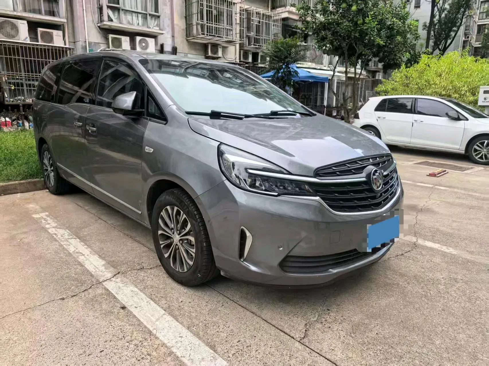 2021 BUICK GL8 thumbnail 3