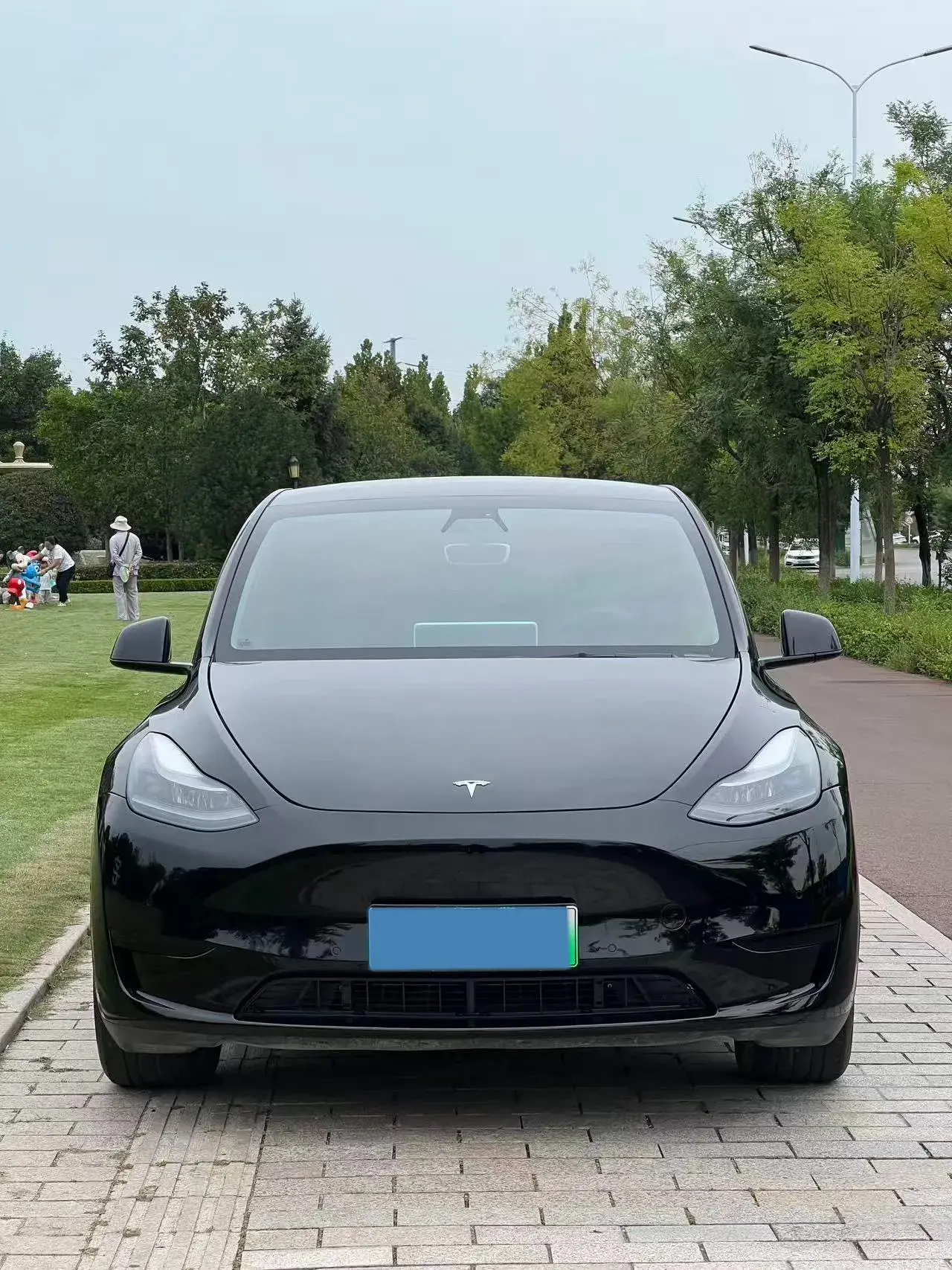 2022 TESLA MODEL thumbnail 2