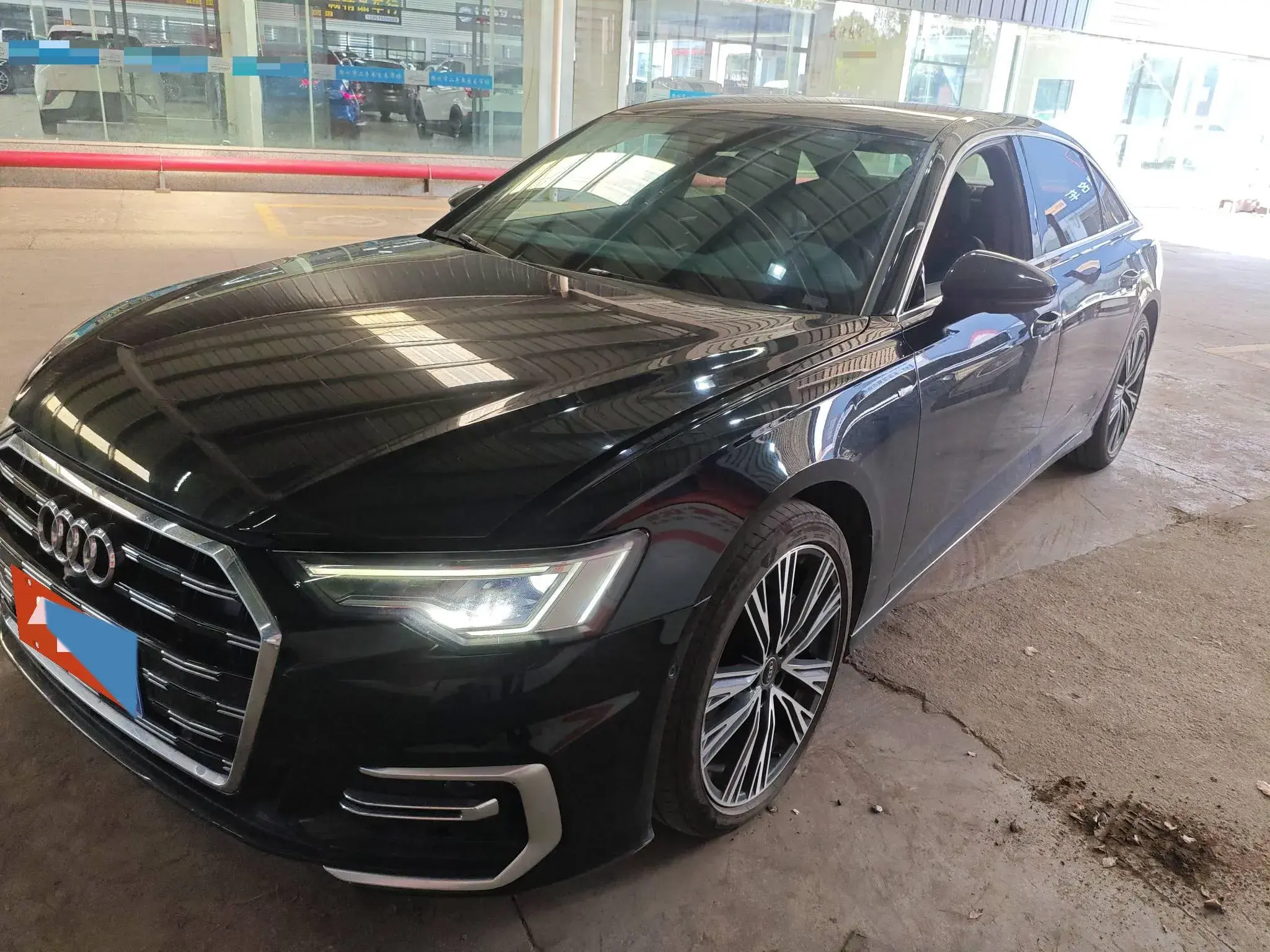 2023 AUDI A6L view 1