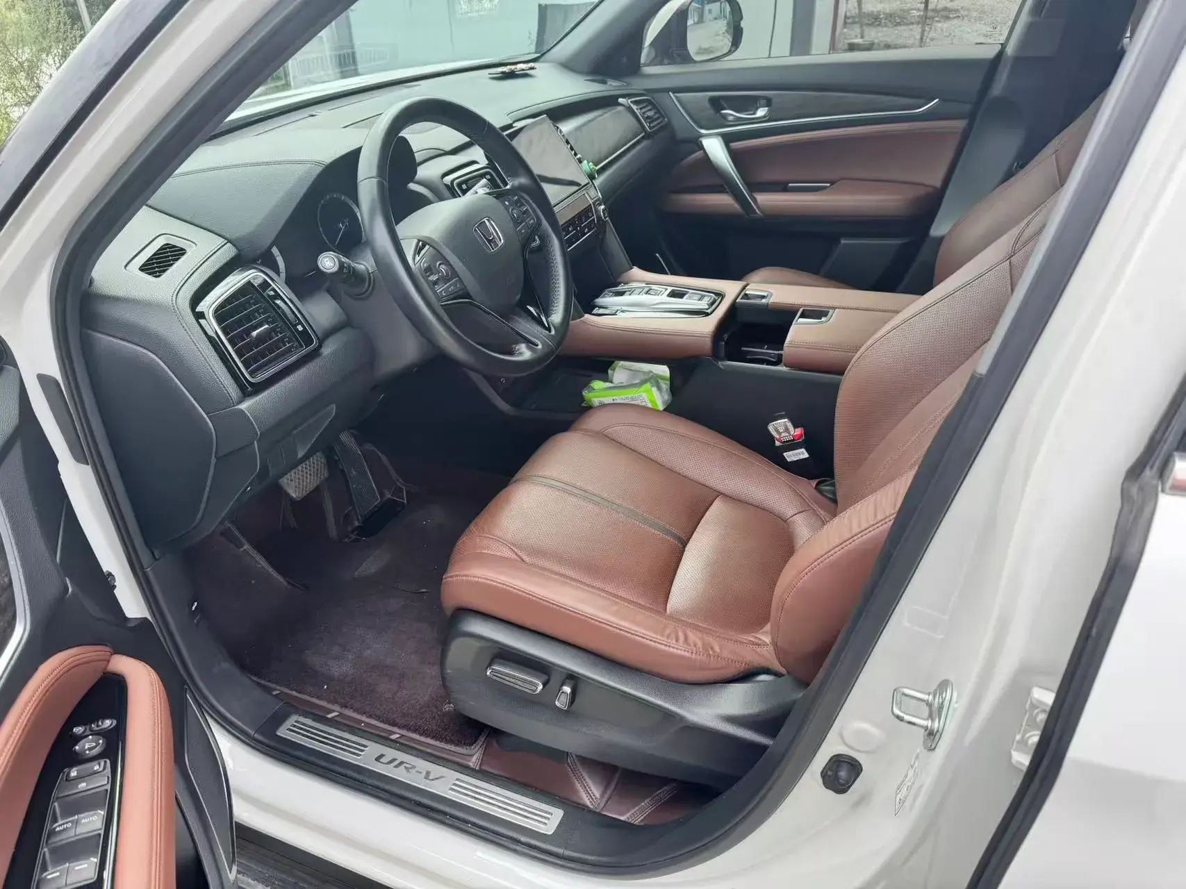 2020 HONDA UR-V thumbnail 2