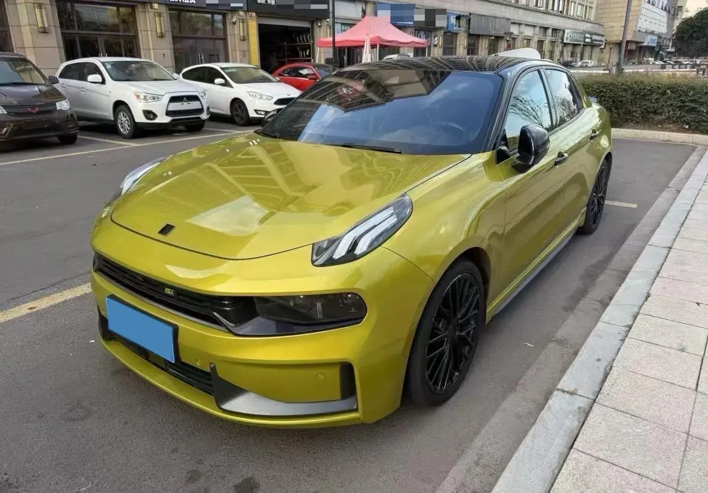 2020 LYNK&CO 03 view 1