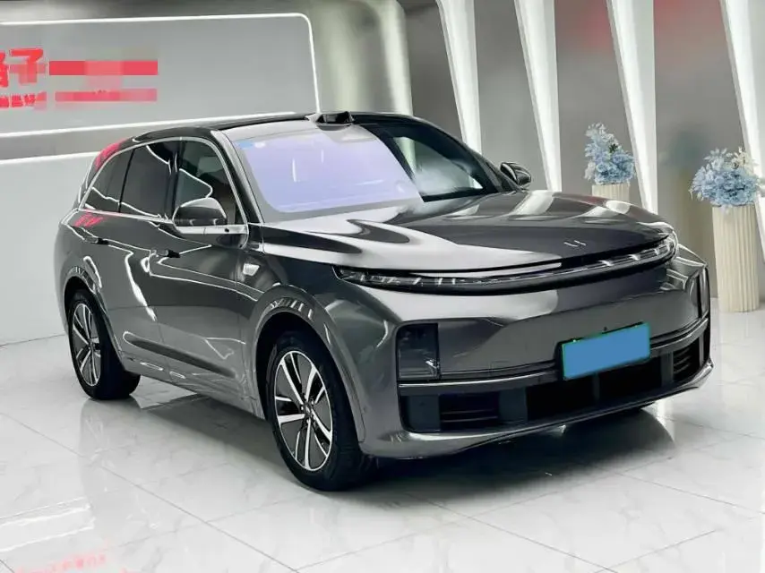 2024 LI L7 thumbnail 2