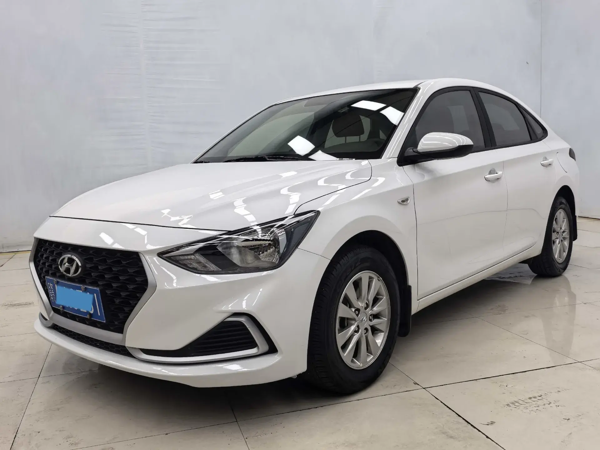 2017 HYUNDAI CELESTA view 1