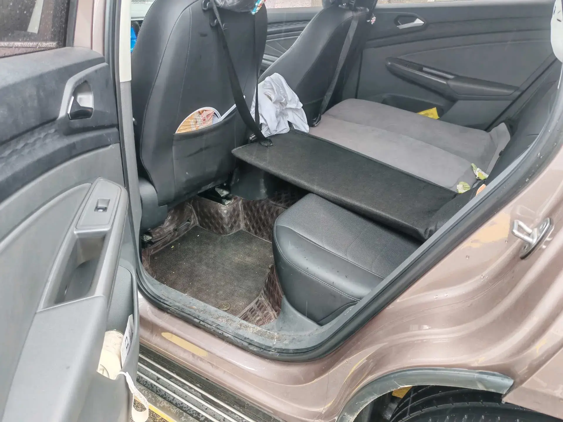 2020 JETTA VS7 thumbnail 4