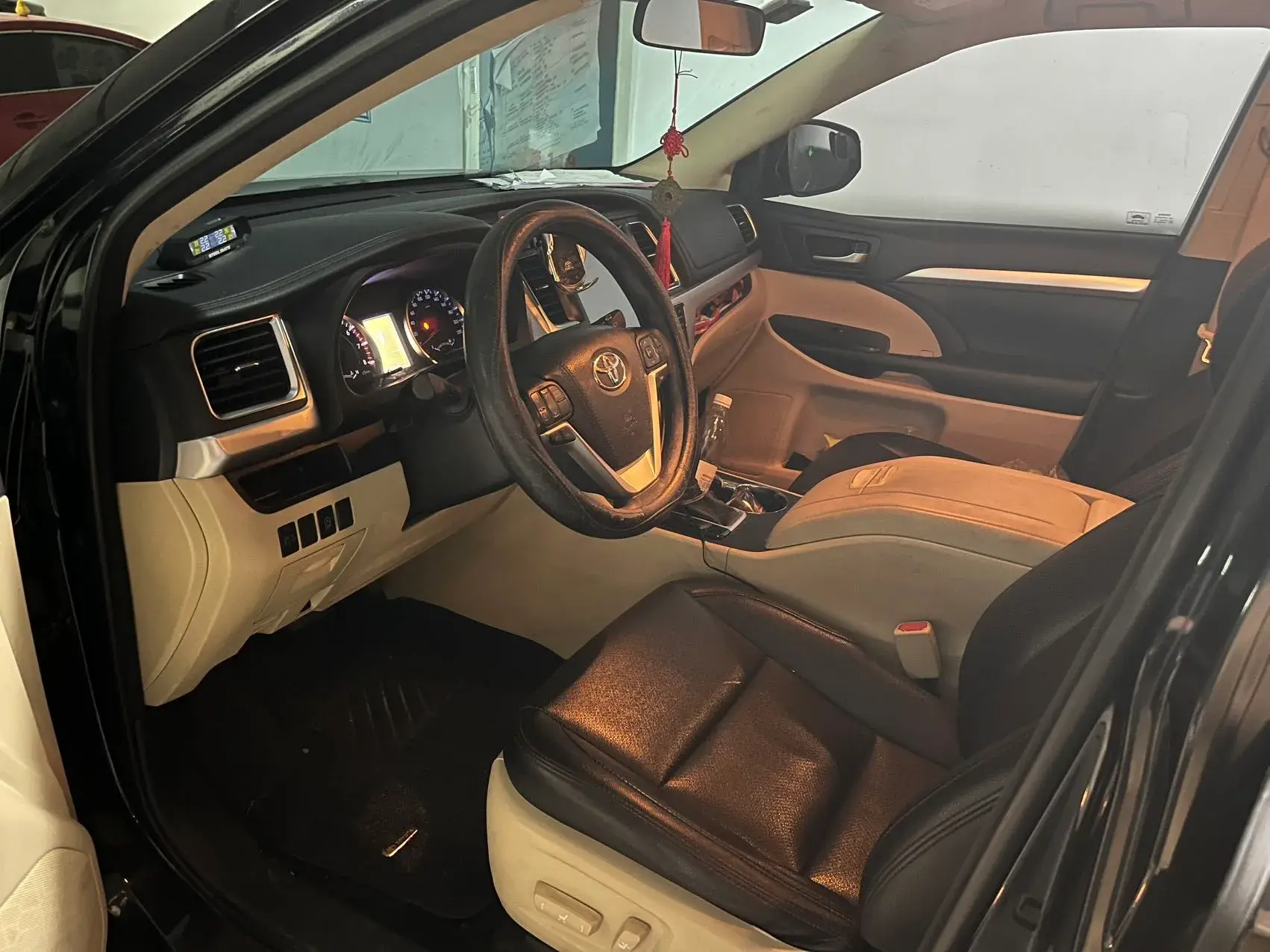 2018 TOYOTA HIGHLANDER thumbnail 3