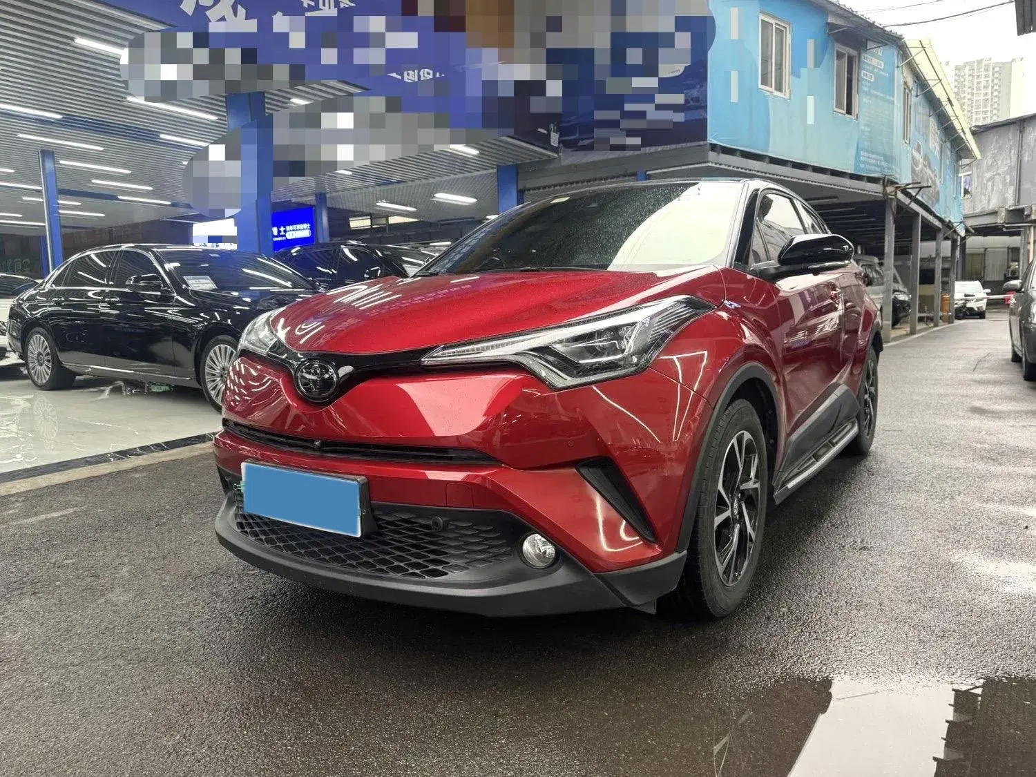 2020 TOYOTA C-HR view 1