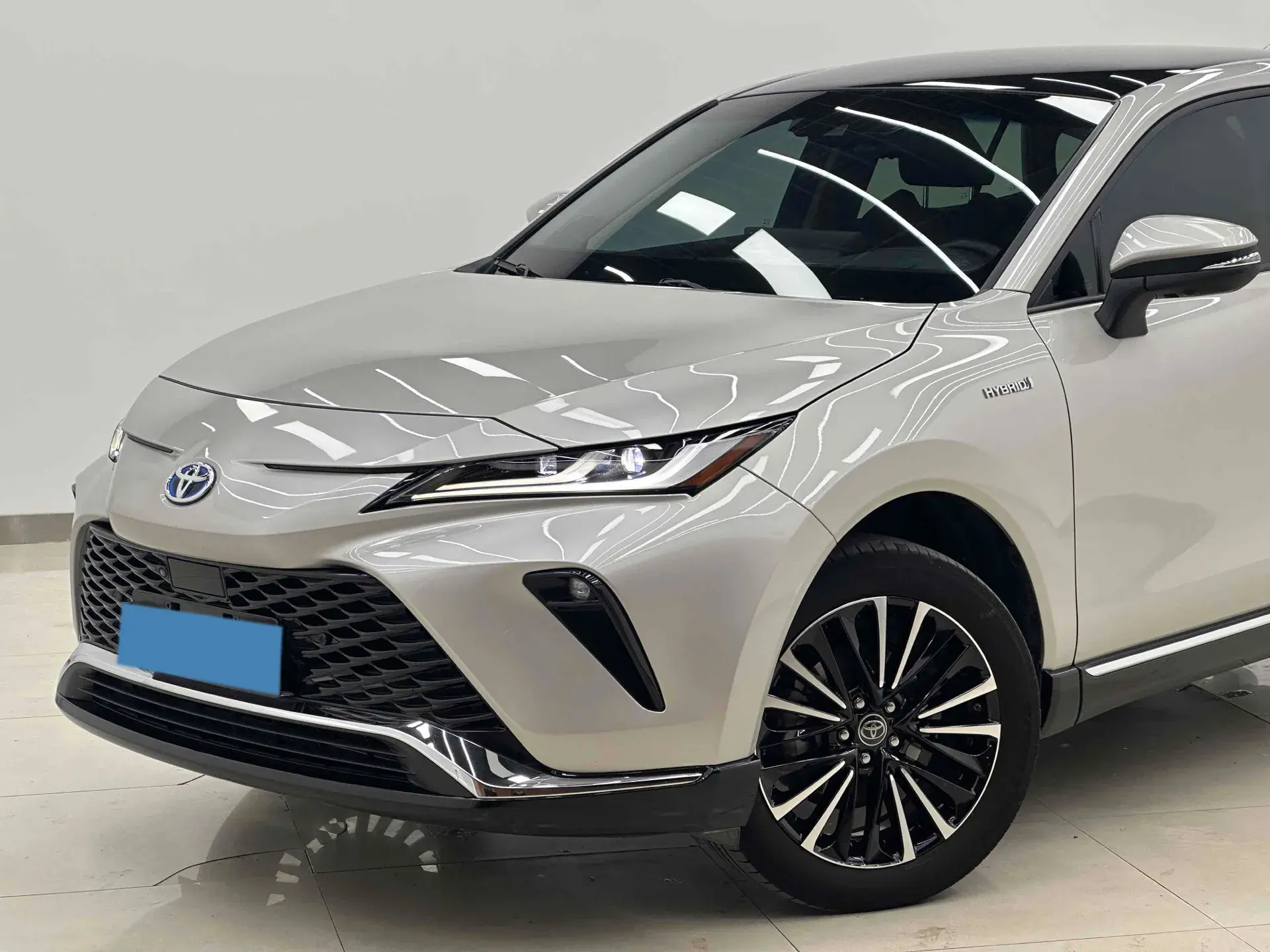 2022 TOYOTA VENZA thumbnail 2