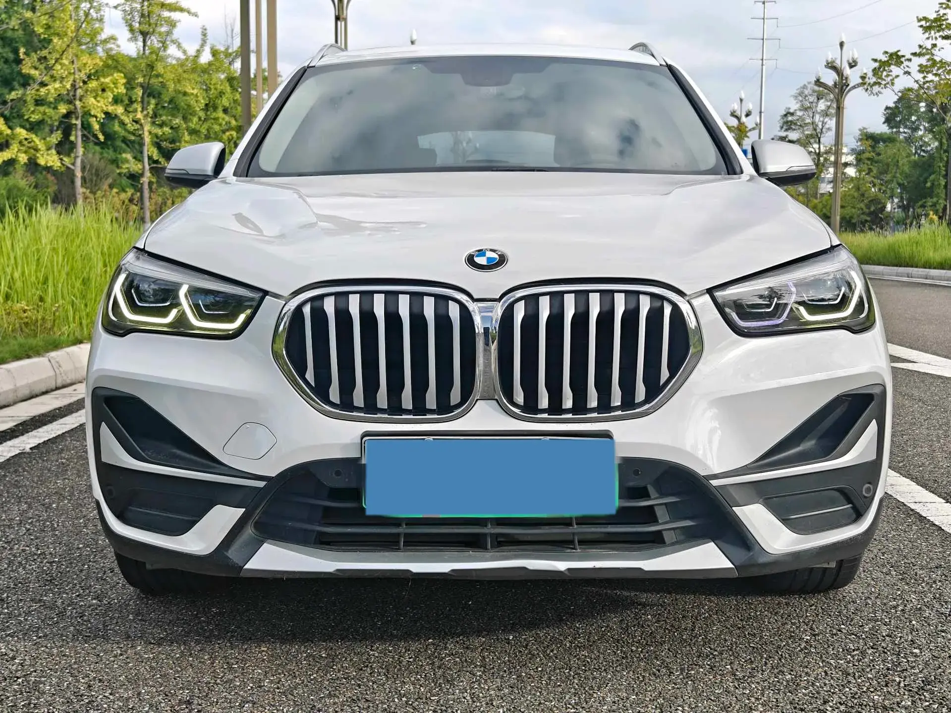 2021 BMW X1 thumbnail 2