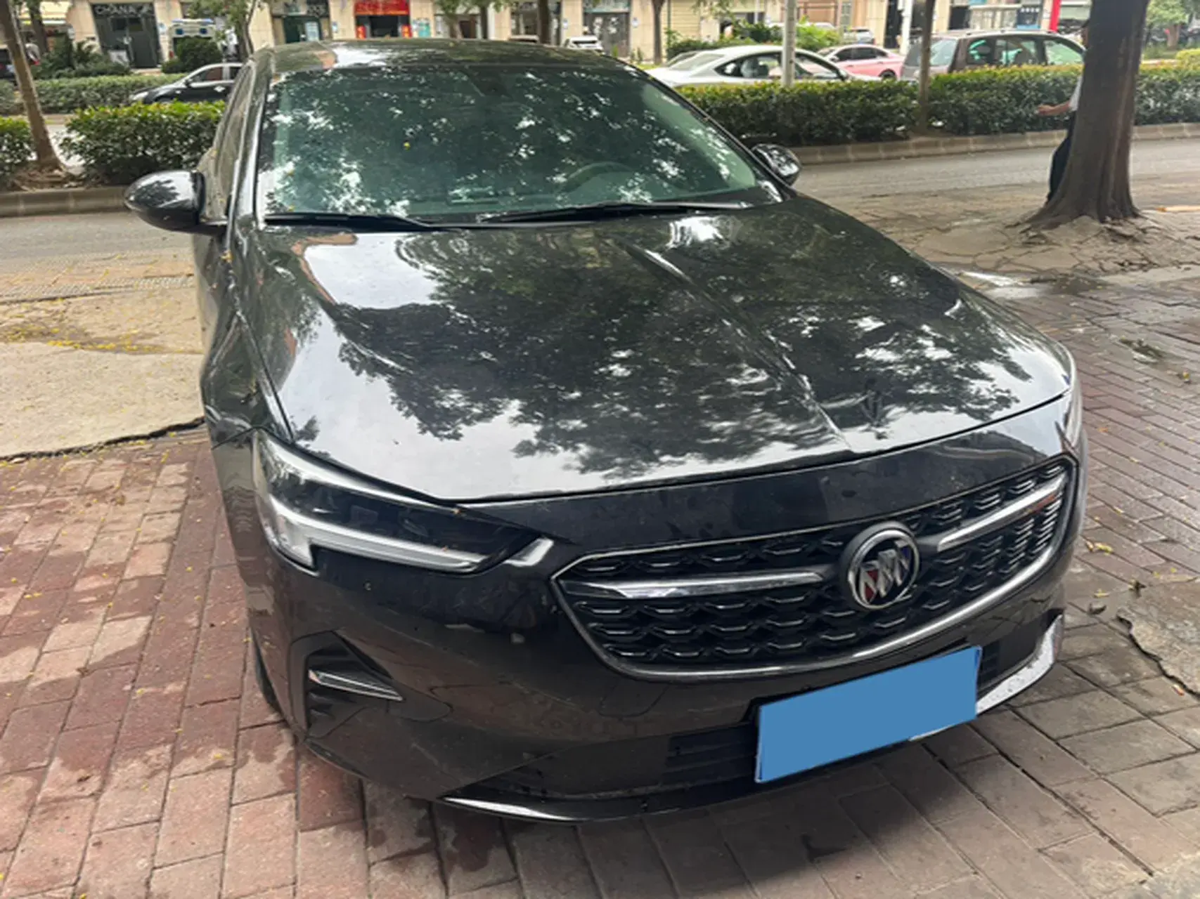 2022 BUICK REGAL thumbnail 3