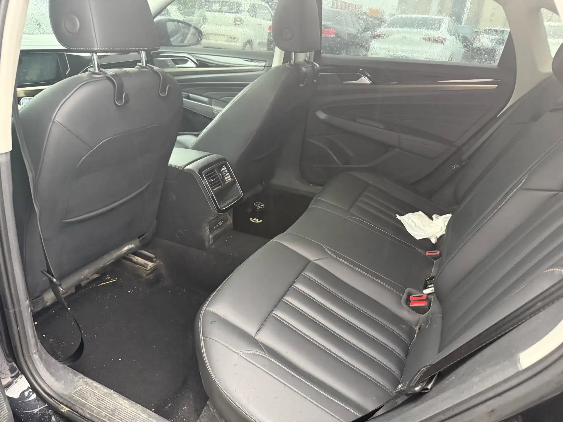 2020 VOLKSWAGEN PASSAT thumbnail 4